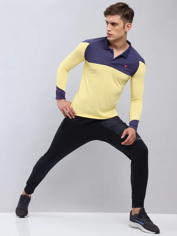 Men Colorblock Slim Fit Polo T-shirt with TECHNO COOL+ - Image 2