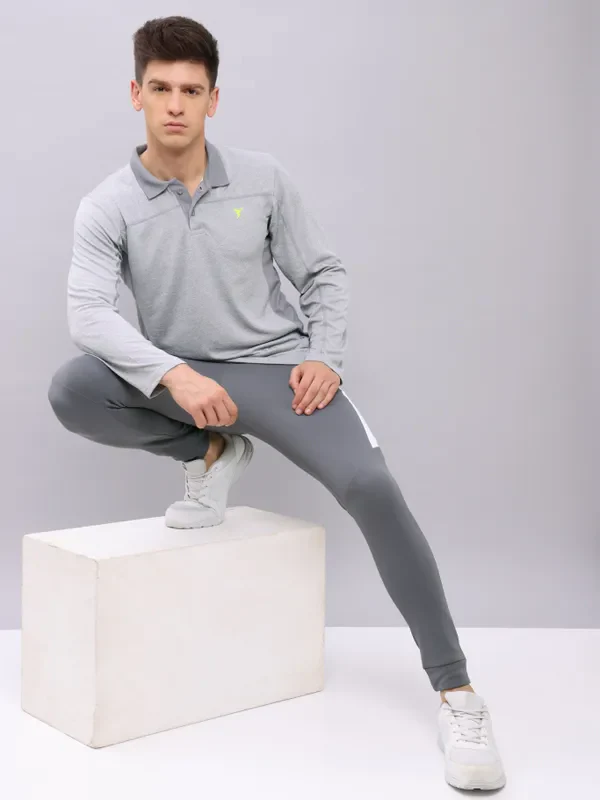 Men Melange Slim Fit Polo T-shirt with DOUBLE COOL - Image 2