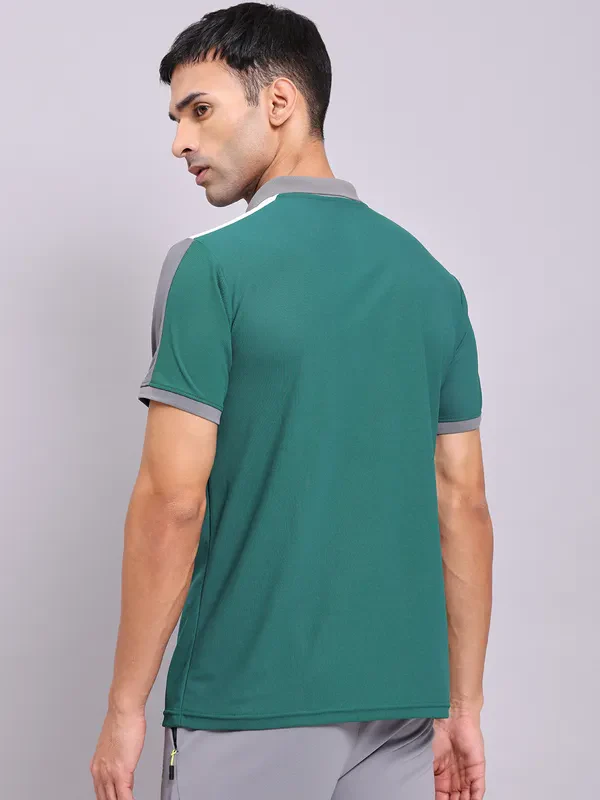 Men Colorblock Slim Fit Polo T-shirt with MATPIQ - Image 3