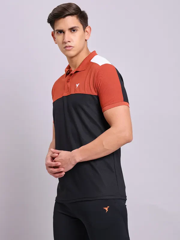 Men Colorblock Slim Fit Polo T-shirt with MATPIQ - Image 4