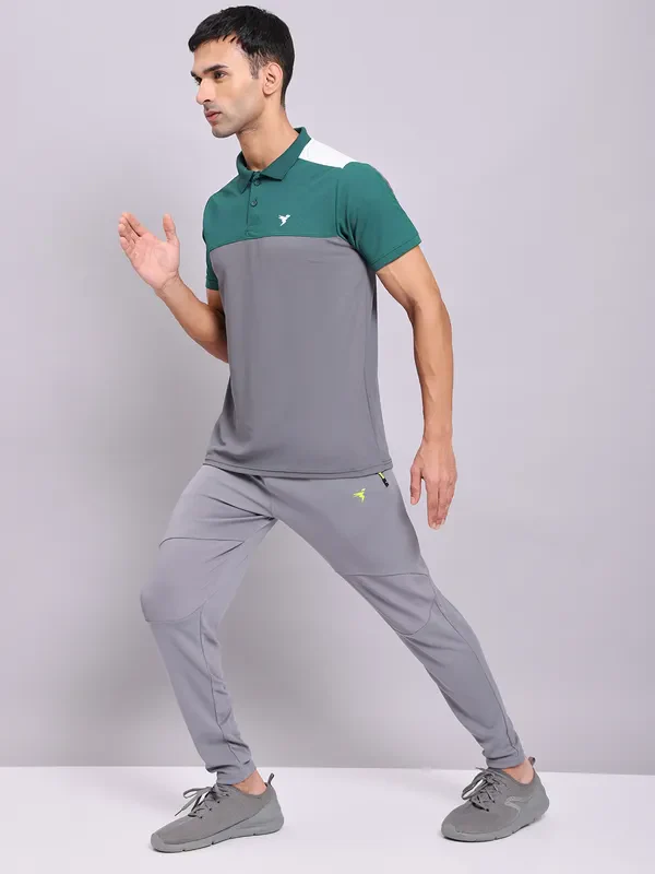 Men Colorblock Slim Fit Polo T-shirt with MATPIQ - Image 2