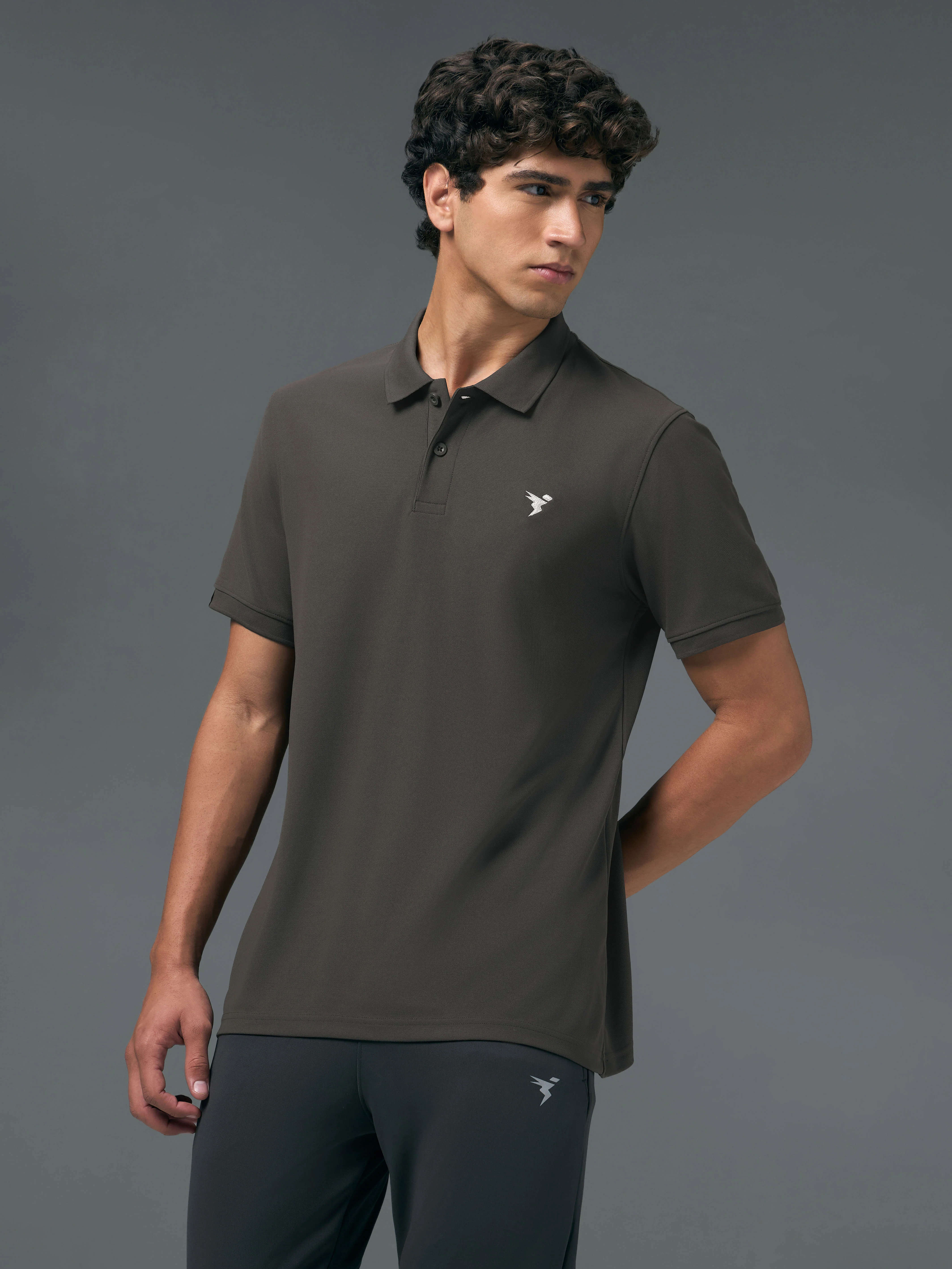 Men Solid Slim Fit Polo T-shirt with MATPIQ - Image 4