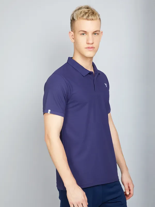Men Solid Slim Fit Polo T-shirt with MATPIQ - Image 4