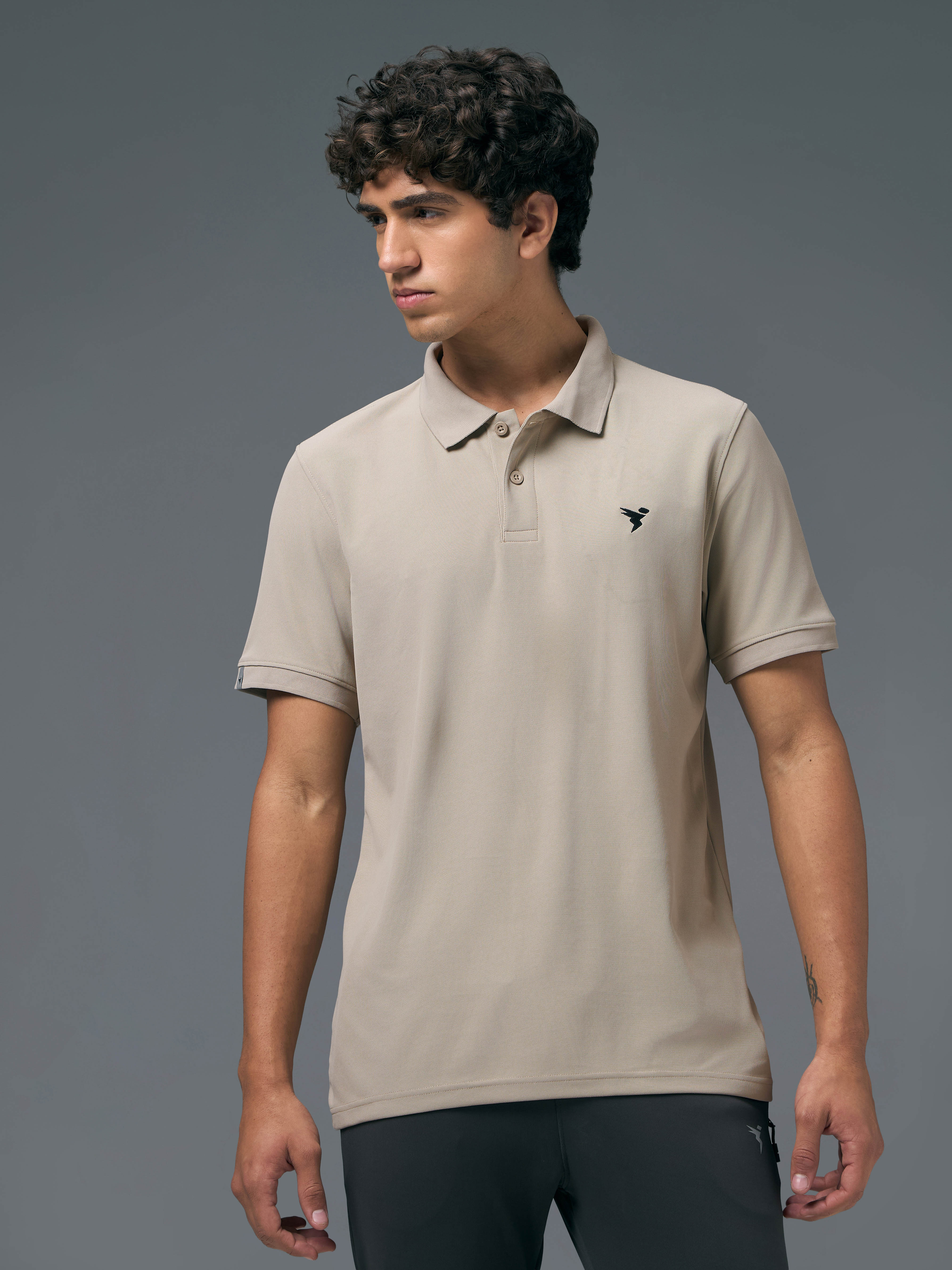 Men Solid Slim Fit Polo T-shirt with MATPIQ - Image 2