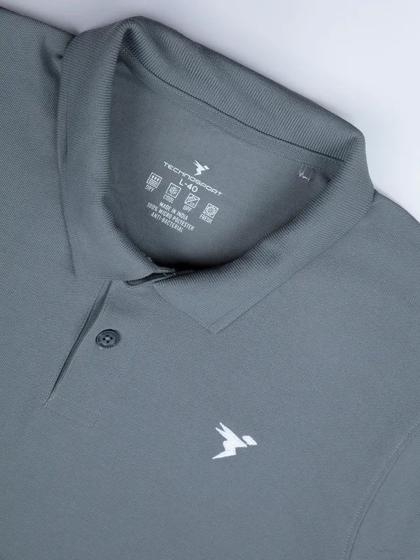 Men Solid Slim Fit Polo T-shirt with MATPIQ - Image 7