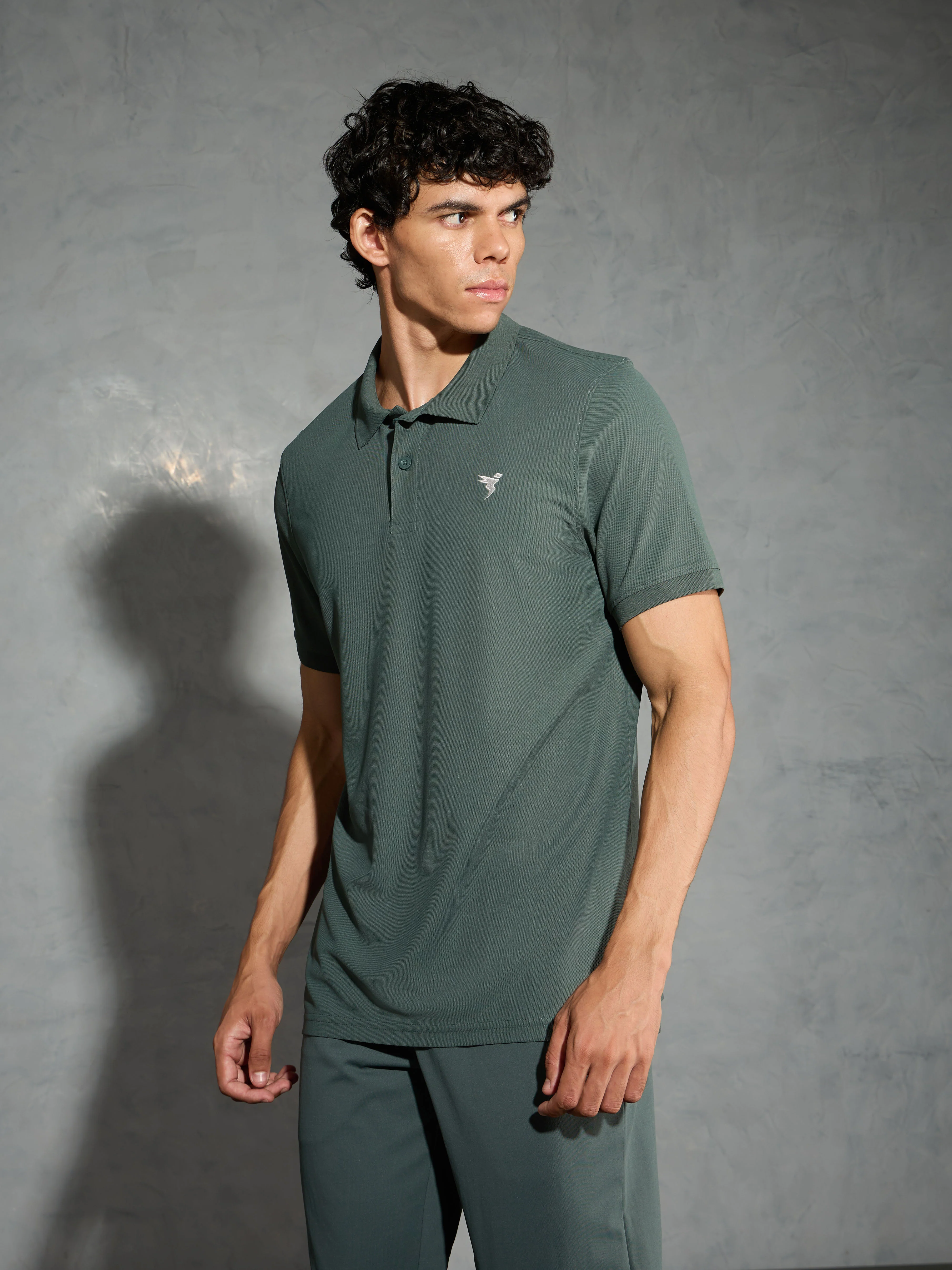 Men Solid Slim Fit Polo T-shirt with MATPIQ - Image 4