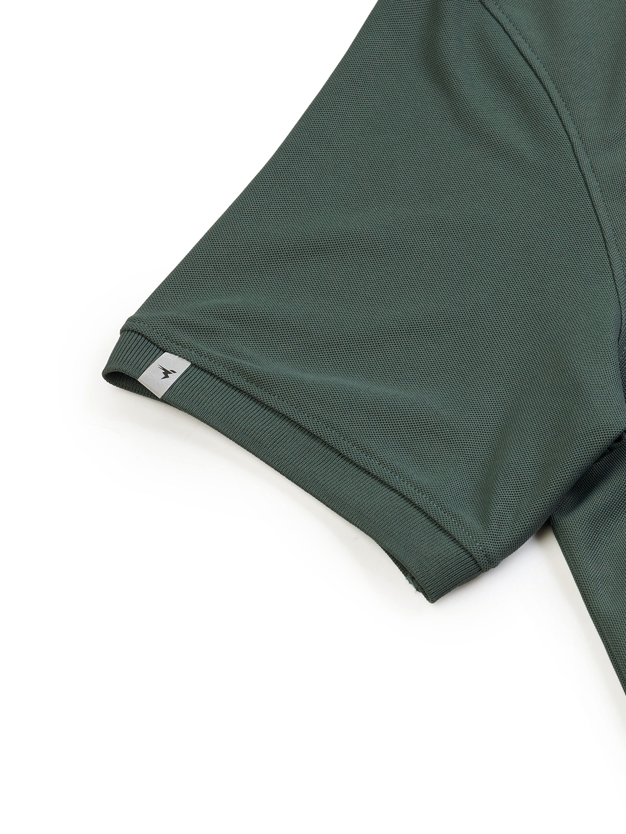 Men Solid Slim Fit Polo T-shirt with MATPIQ - Image 8