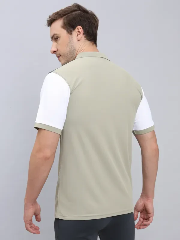 Men Colorblock Slim Fit Polo T-shirt with MATPIQ - Image 4