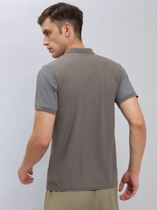 Men Colorblock Slim Fit Polo T-shirt with MATPIQ - Image 5