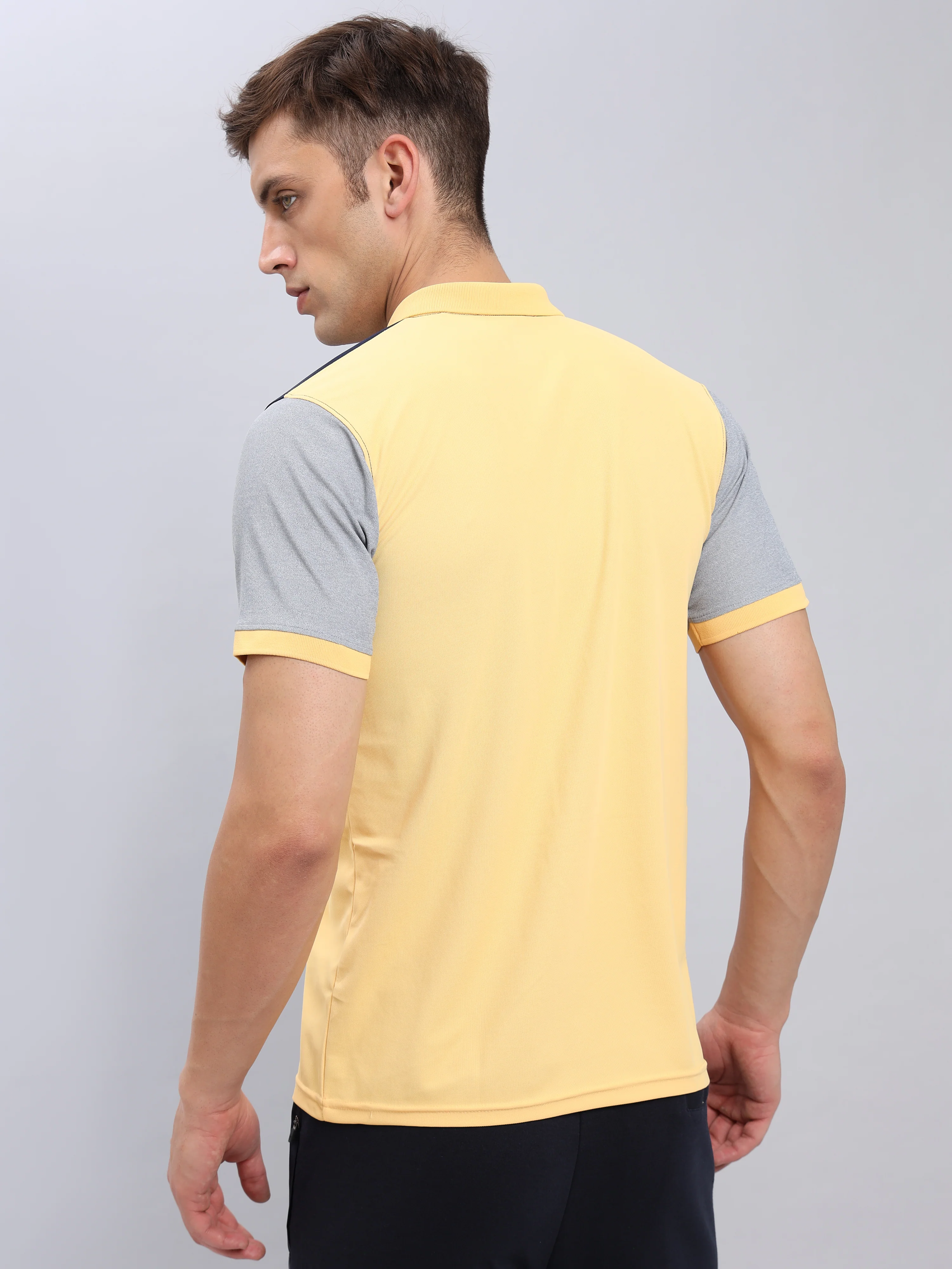 Men Colorblock Slim Fit Polo T-shirt with MATPIQ - Image 3