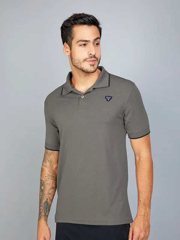 Men Solid Slim Fit Polo T-shirt with TECHNO COOL+ - Image 3