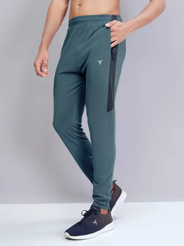 Men Solid Slim Fit Trackpants with TECHNO DRY