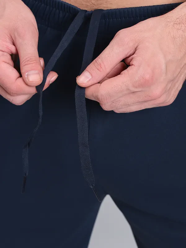 Men Colorblock Slim Fit Trackpants with TECHNO DRY - Image 10