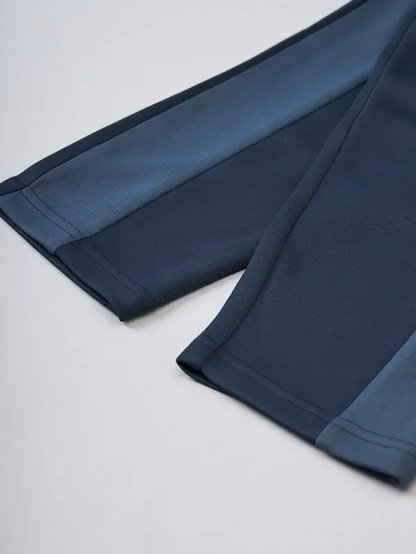 Men Colorblock Slim Fit Trackpants with TECHNO DRY - Image 3