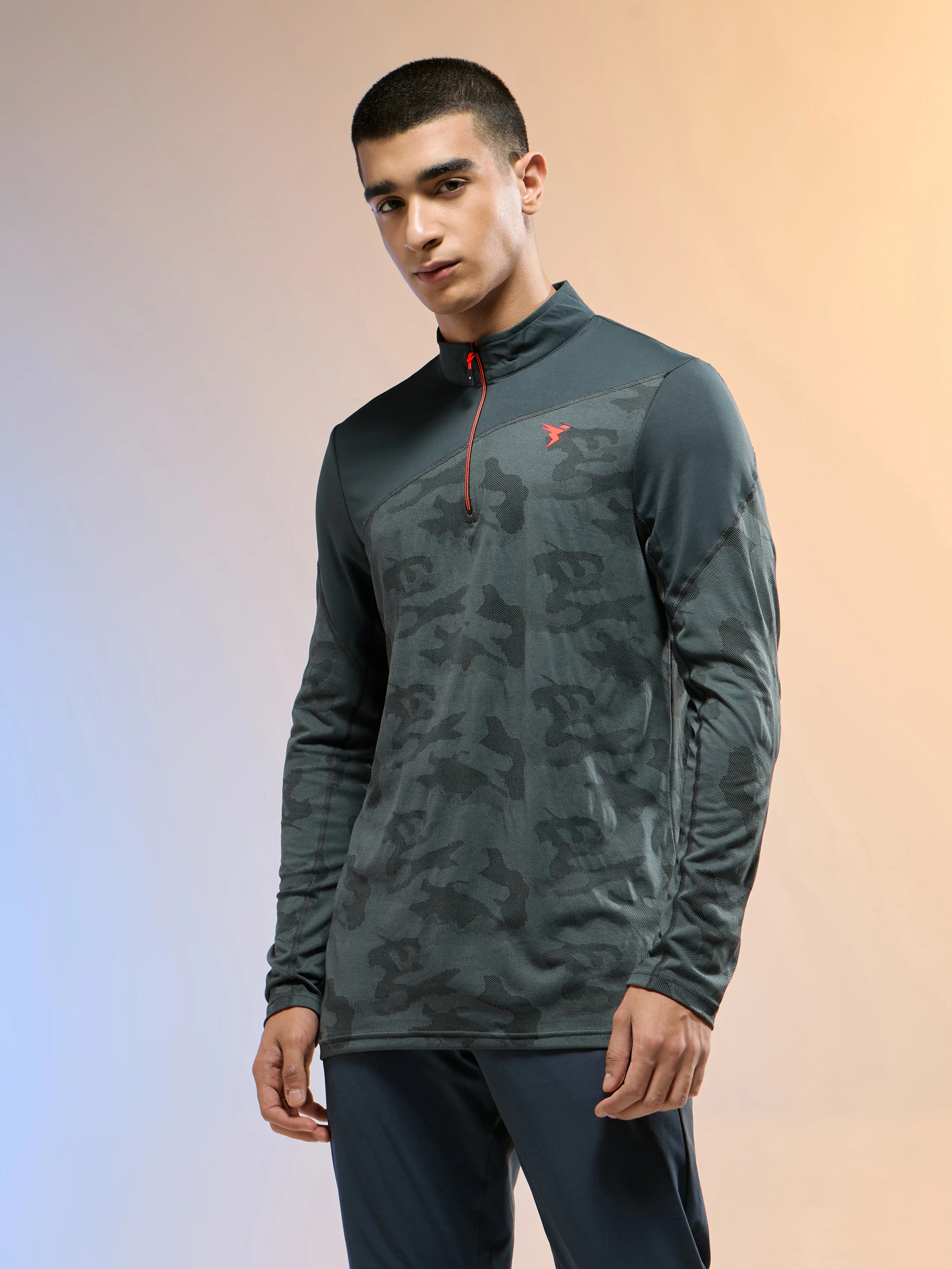 Men Jacquard Slim Fit Mock Neck T-shirt with TECHNO COOL+ - Image 4