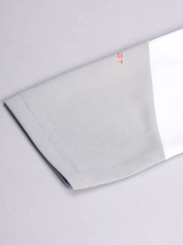 Men Colorblock Slim Fit Polo T-shirt with TECHNO COOL+ - Image 8