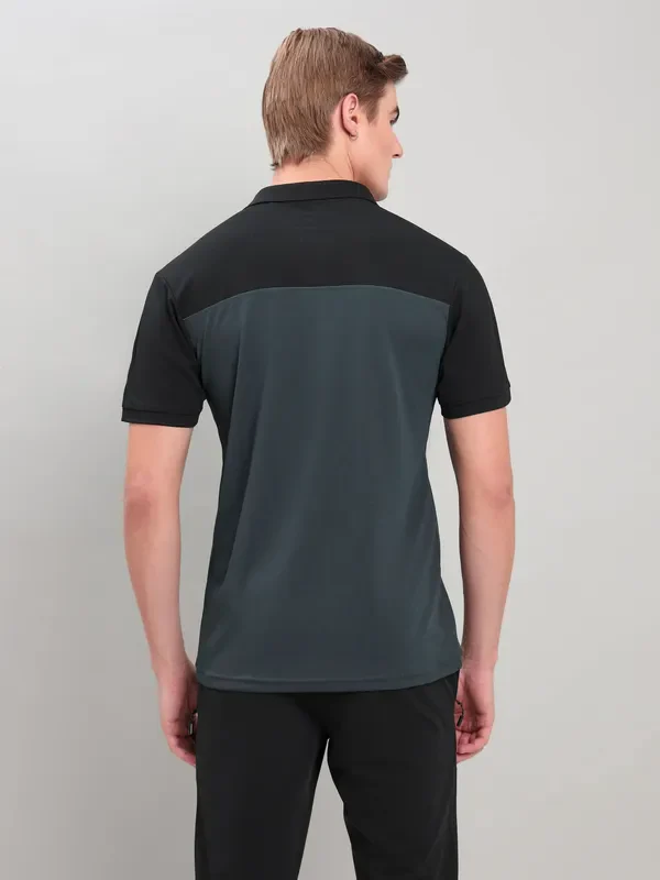 Men Colorblock Slim Fit Polo T-shirt with TECHNO COOL+ - Image 4