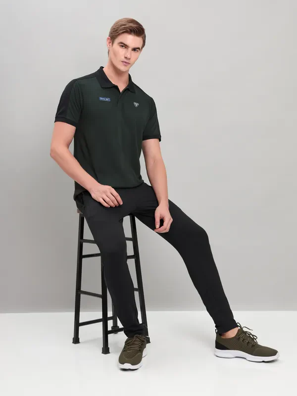 Men Colorblock Slim Fit Polo T-shirt with TECHNO COOL+ - Image 2