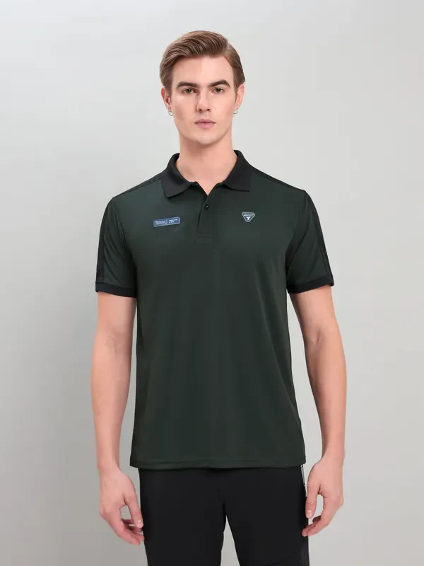 Men Colorblock Slim Fit Polo T-shirt with TECHNO COOL+ - Image 3