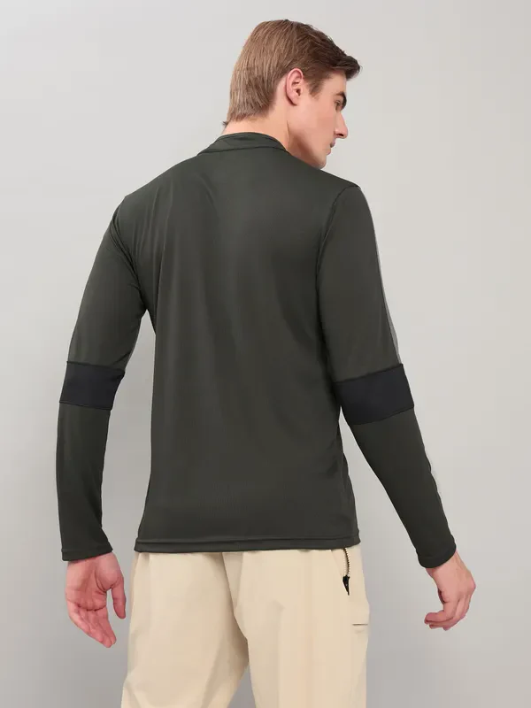 Men Colorblock Slim Fit Mock Neck T-shirt with TECHNO COOL+ - Image 7