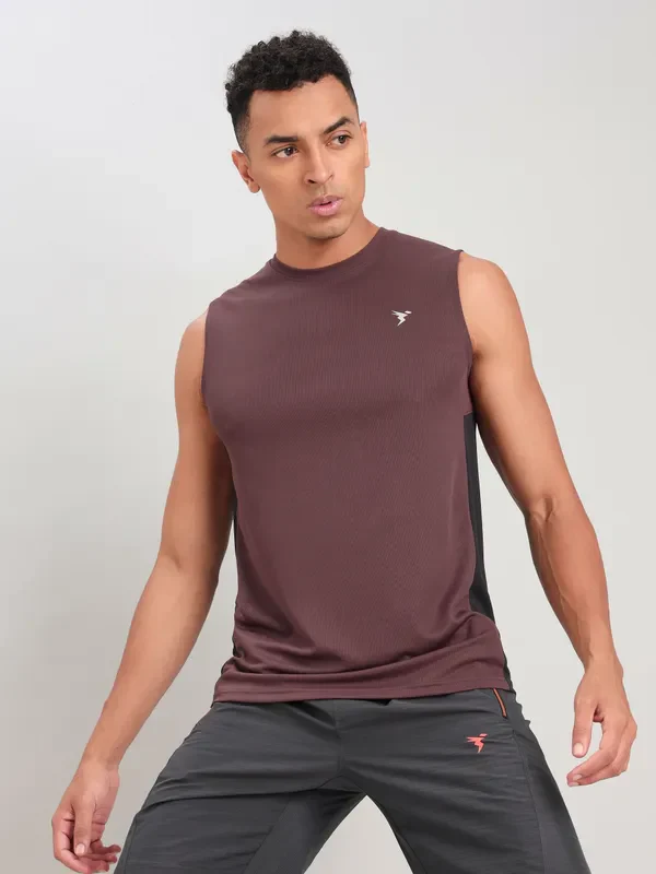 Men Solid Slim Fit Crew Neck Innerwear Vest with TECHNO COOL+