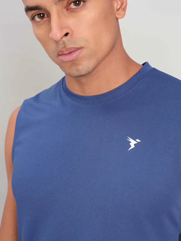 Men Solid Slim Fit Crew Neck Innerwear Vest with TECHNO COOL+ - Image 6