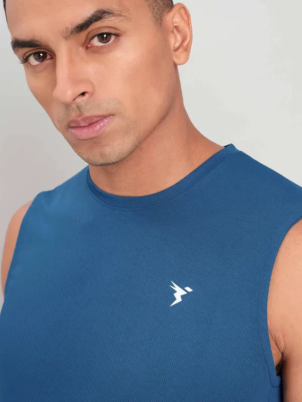 Men Solid Slim Fit Crew Neck Innerwear Vest with TECHNO COOL+ - Image 5