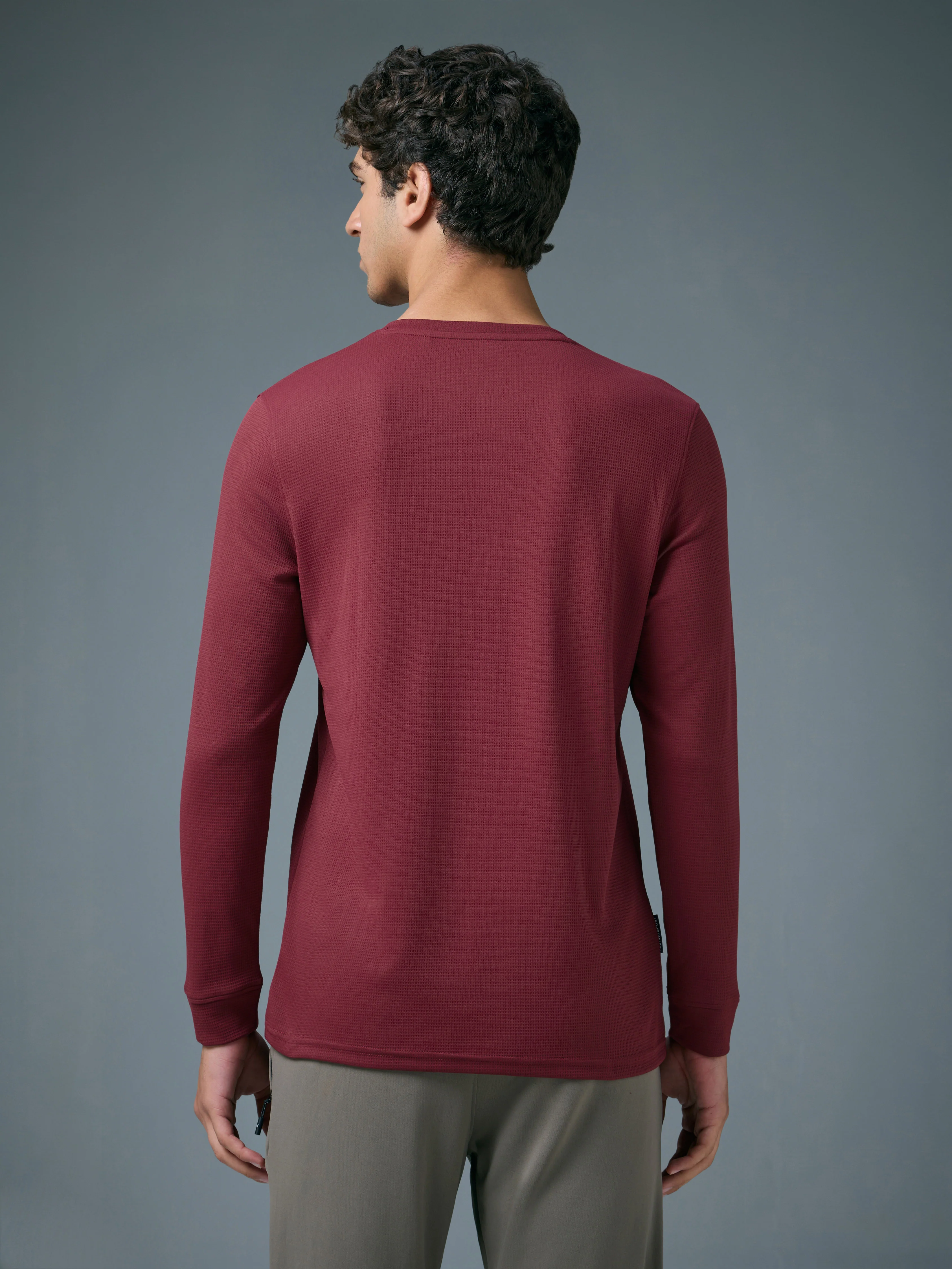 Men Self Design Slim Fit Henley Neck Sports T-Shirt with TECHNOCOOL+ - Image 3