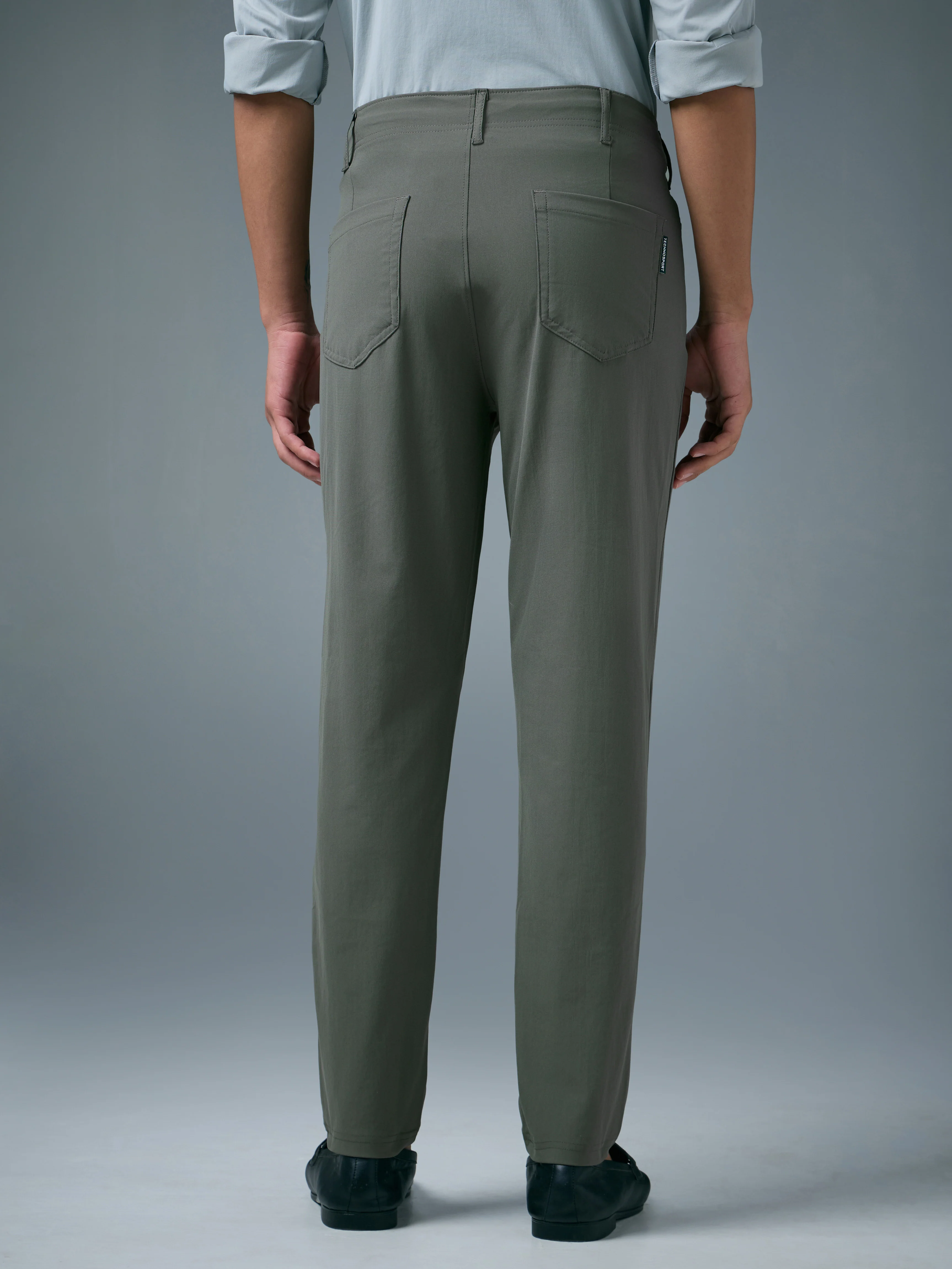 Men Semi-Formal Solid Straight Fit Trousers Pants with DURACOOL+ - Image 3