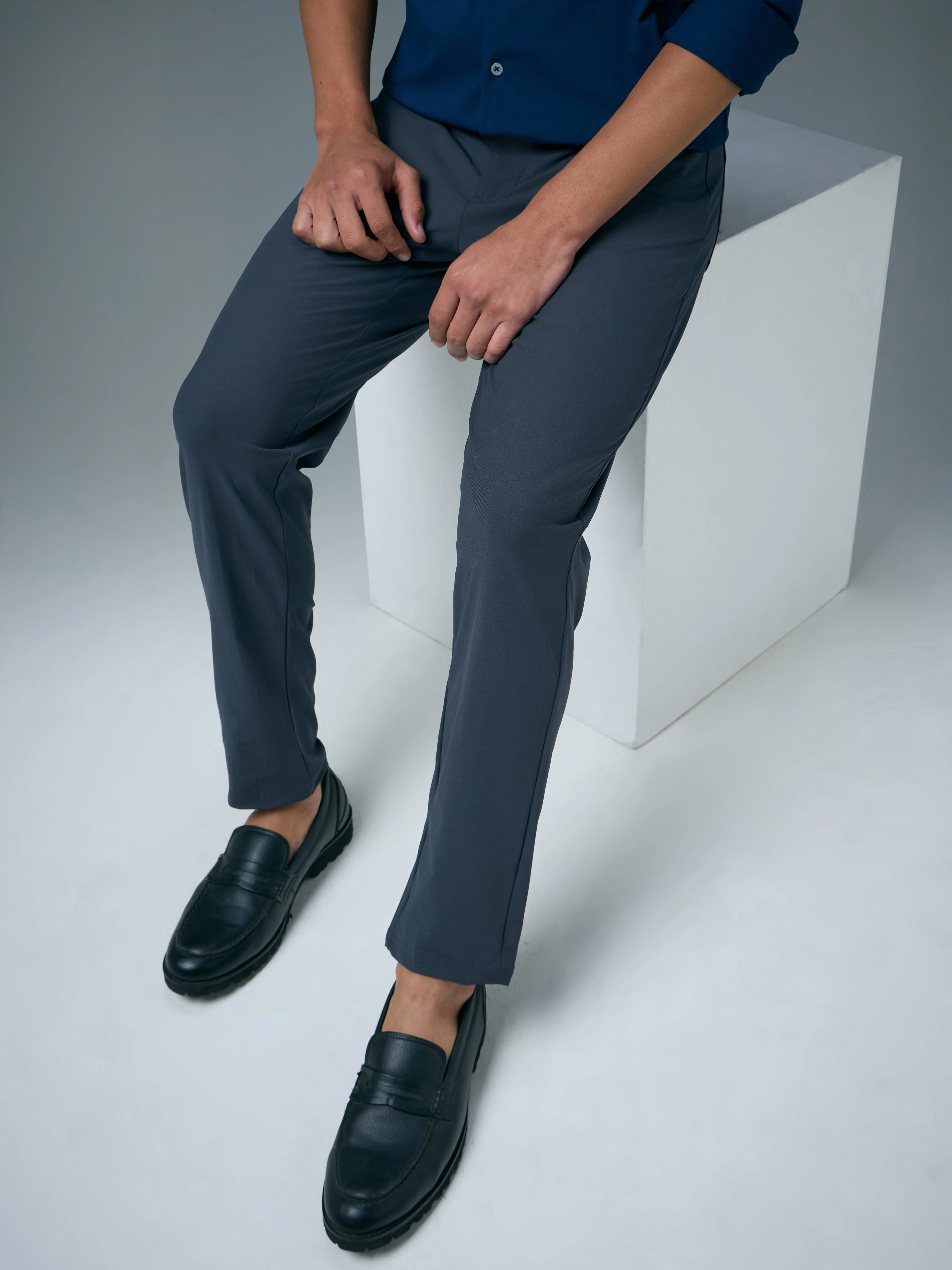 Men Semi-Formal Solid Straight Fit Trousers Pants with DURACOOL+