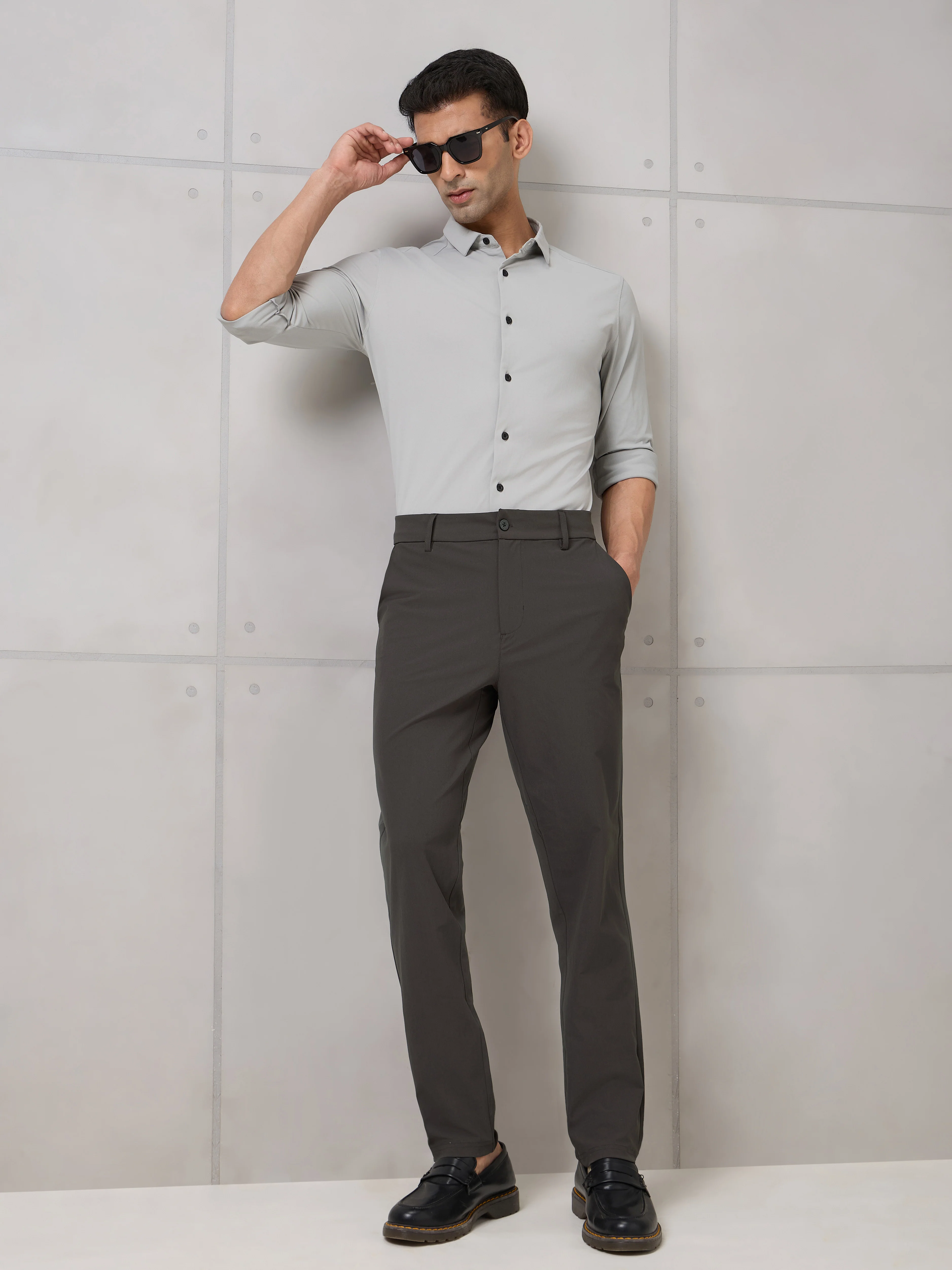 Men Semi-Formal Solid Straight Fit Trousers Pants with DURACOOL+ - Image 5