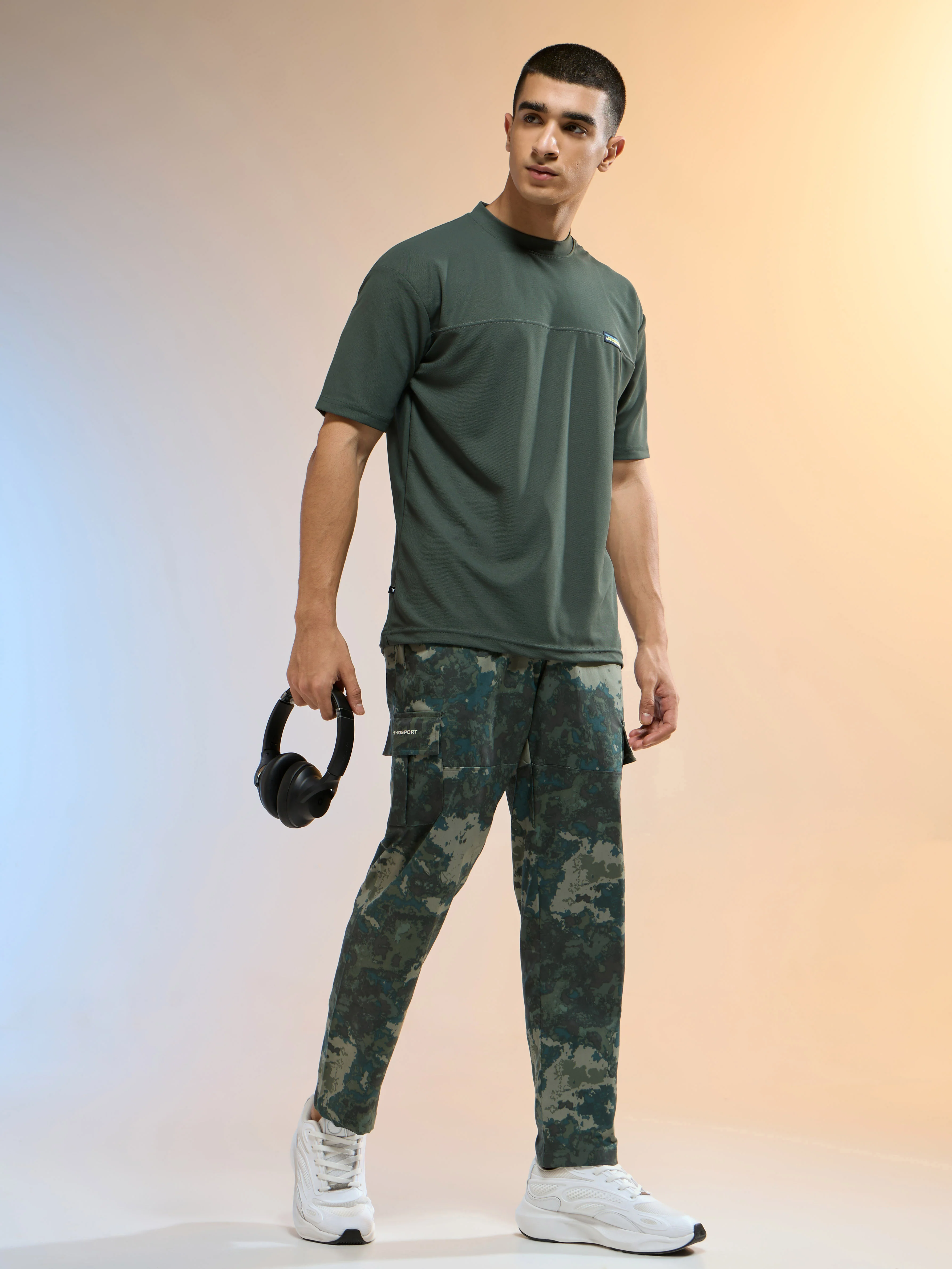 Men Solid Oversized Round Neck Sports T-shirt with MATPIQ - Image 5