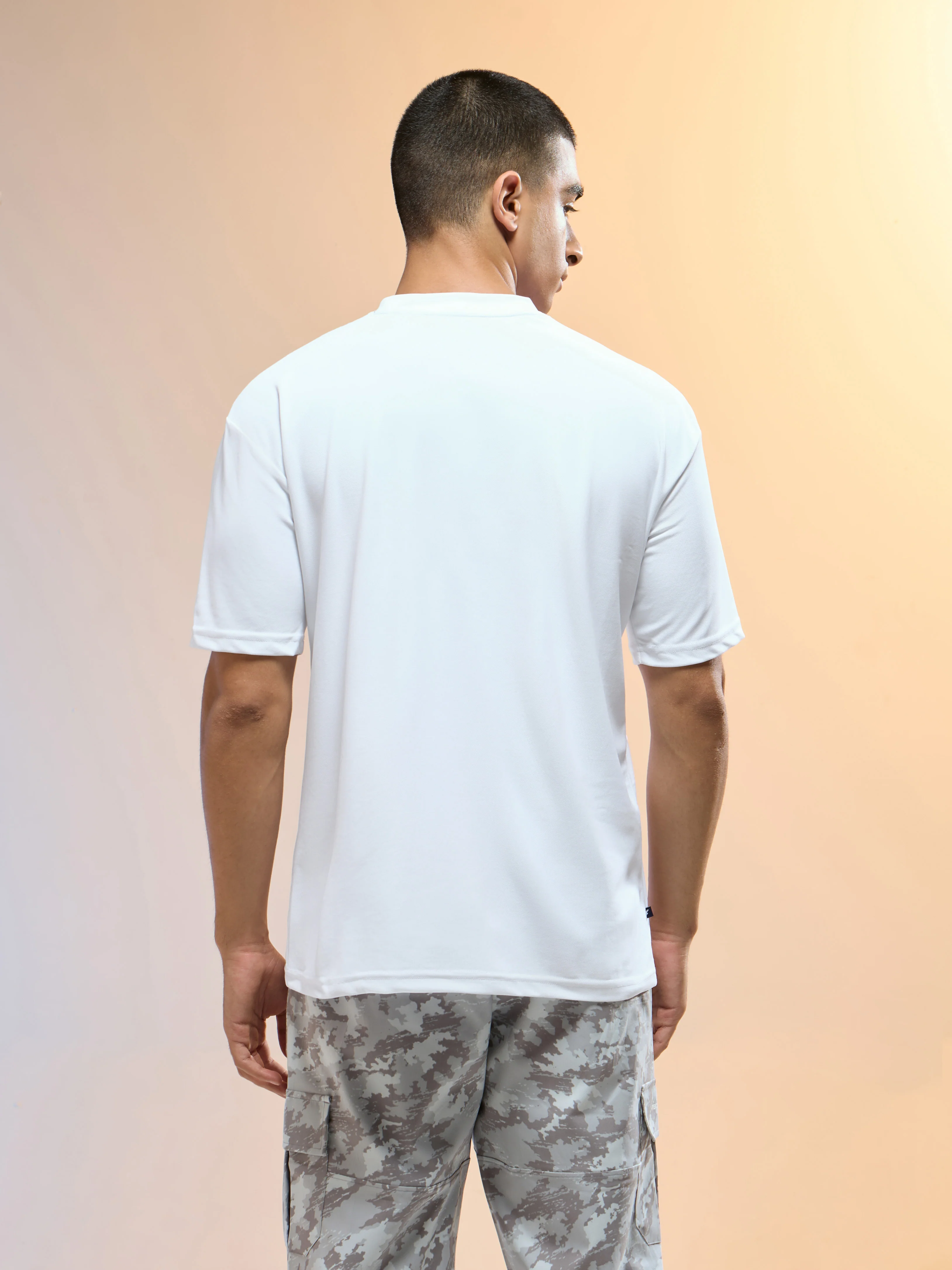 Men Solid Oversized Round Neck Sports T-shirt with MATPIQ - Image 3