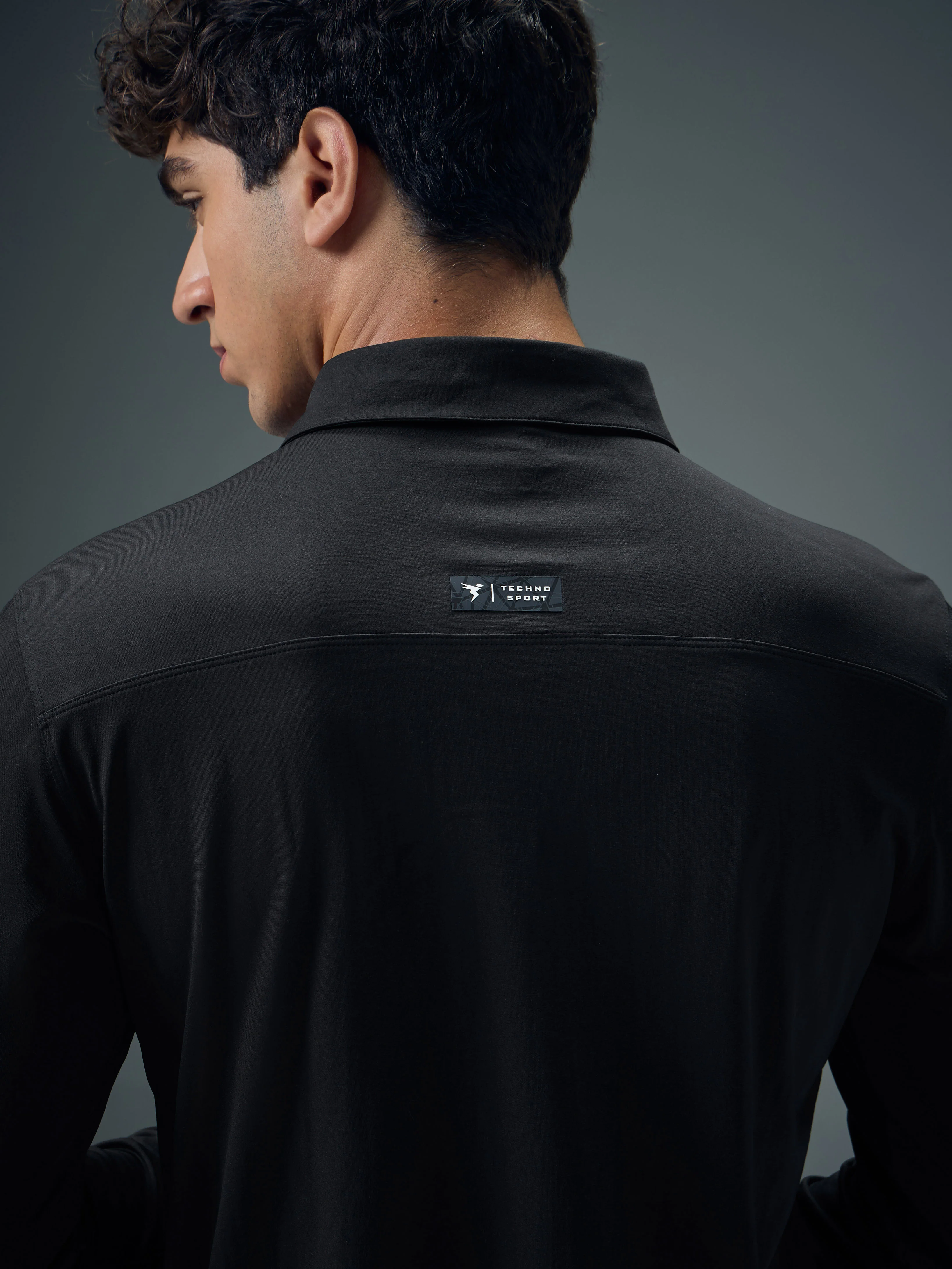 Men Solid Regular Fit Spread Collar Casual Shirt with COTFLEX - Image 7