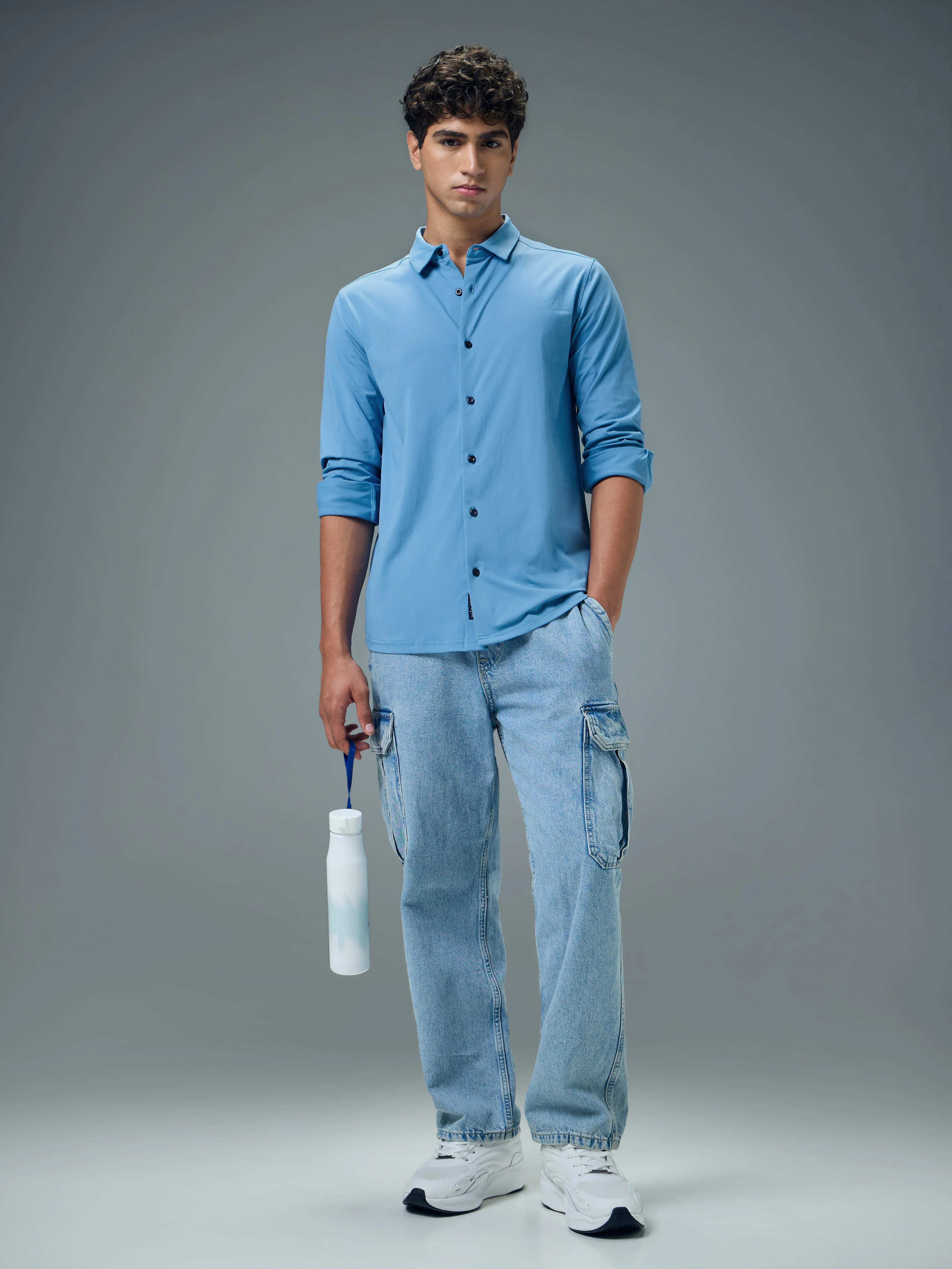 Men Solid Regular Fit Spread Collar Casual Shirt with COTFLEX - Image 5