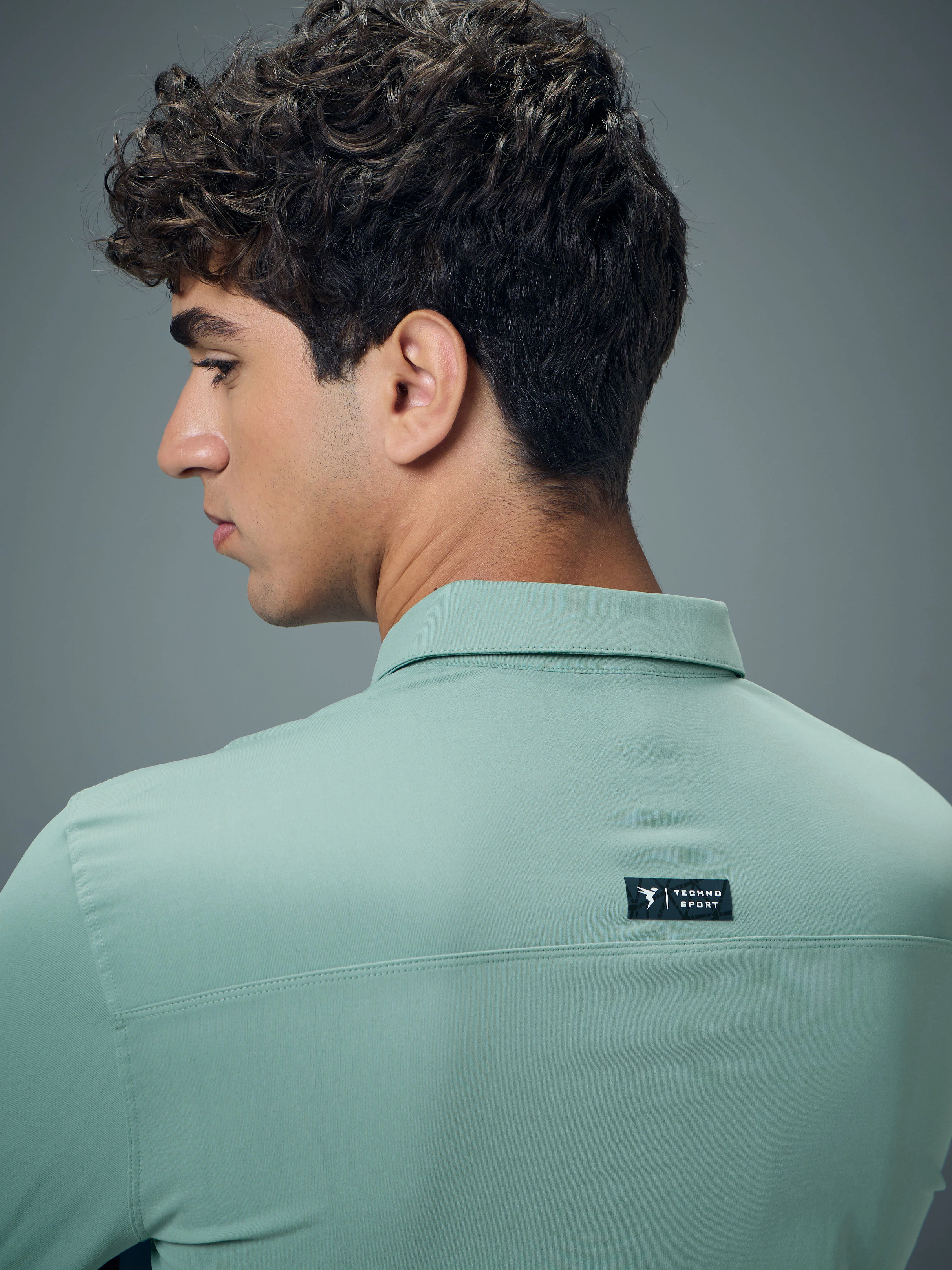 Men Solid Regular Fit Spread Collar Casual Shirt with COTFLEX - Image 7