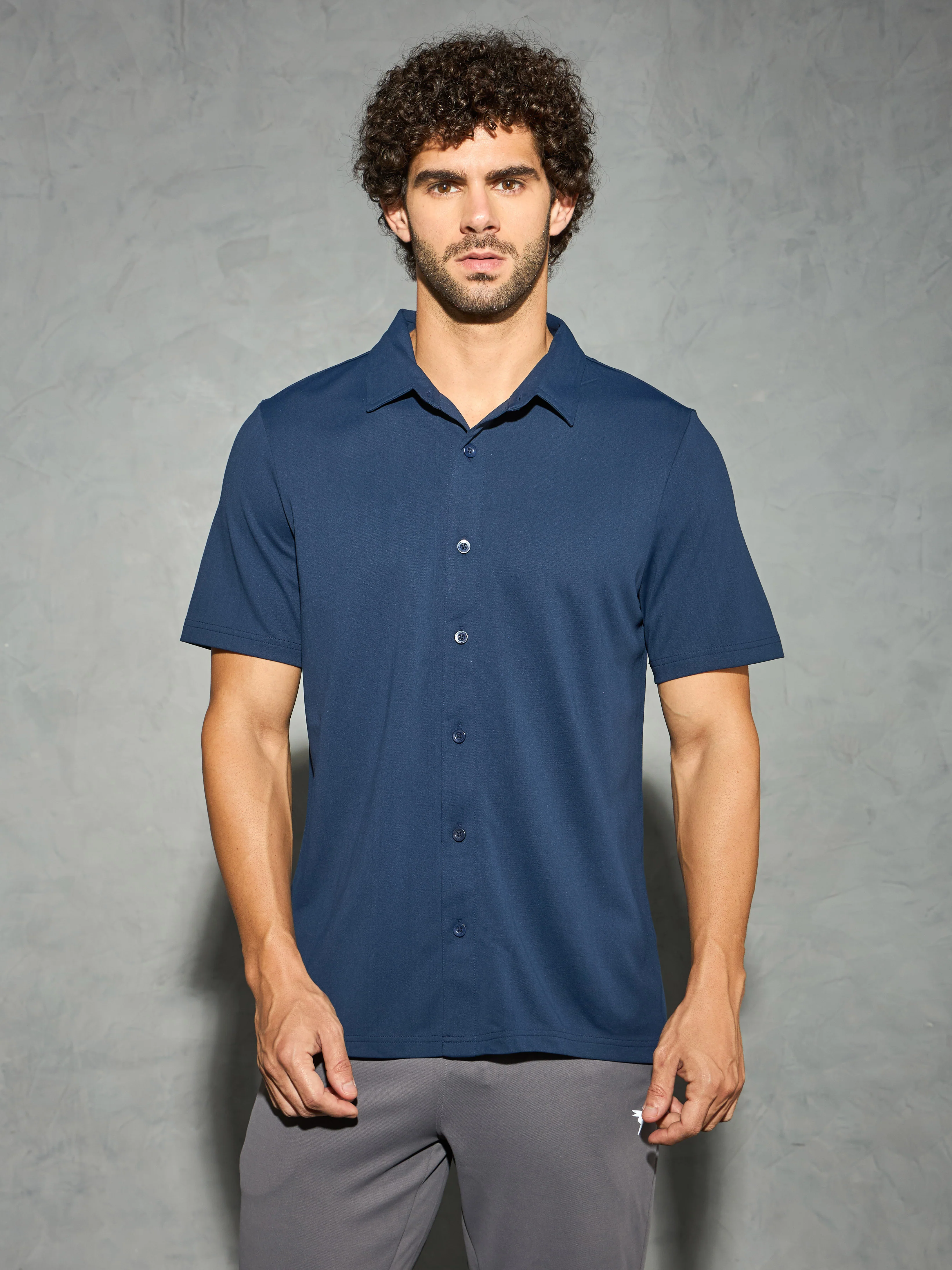 Men Solid Regular Fit Spread Collar Shirt with TECHNO COOL+ - Image 2