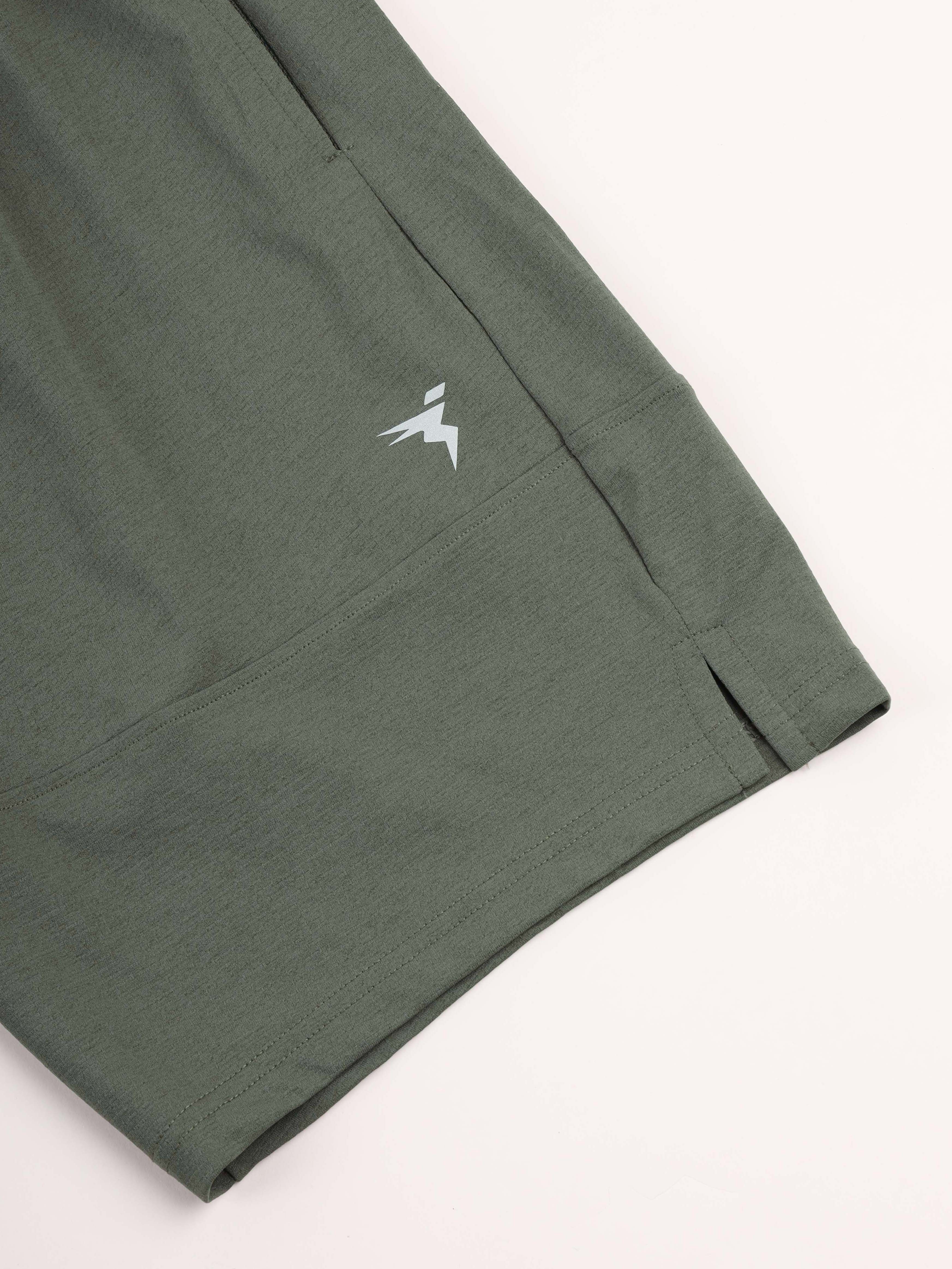 Men Solid Relax Fit Shorts with ELASTO LITE - Image 10