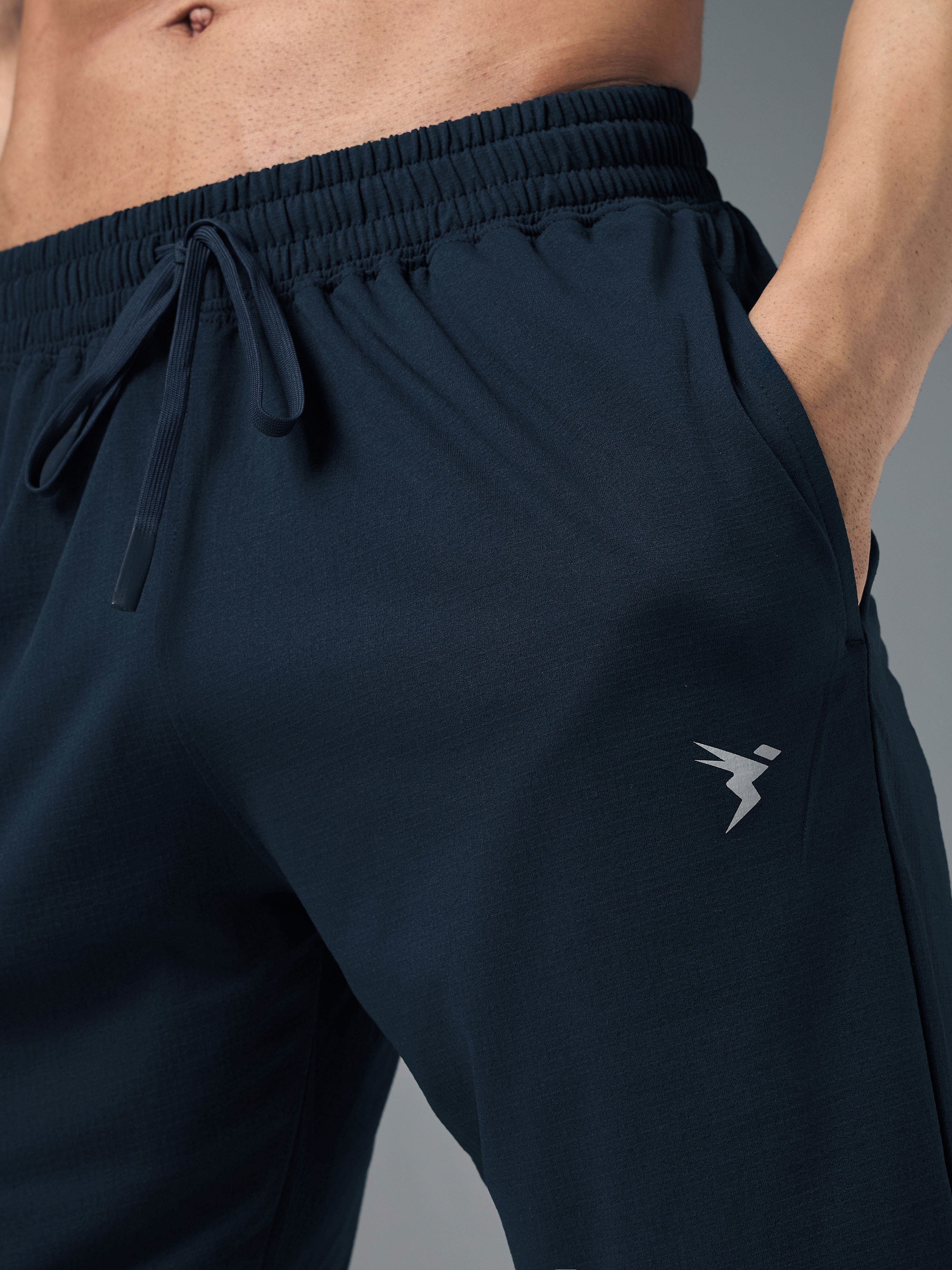 Men Solid Relax Fit Shorts with ELASTO LITE - Image 6