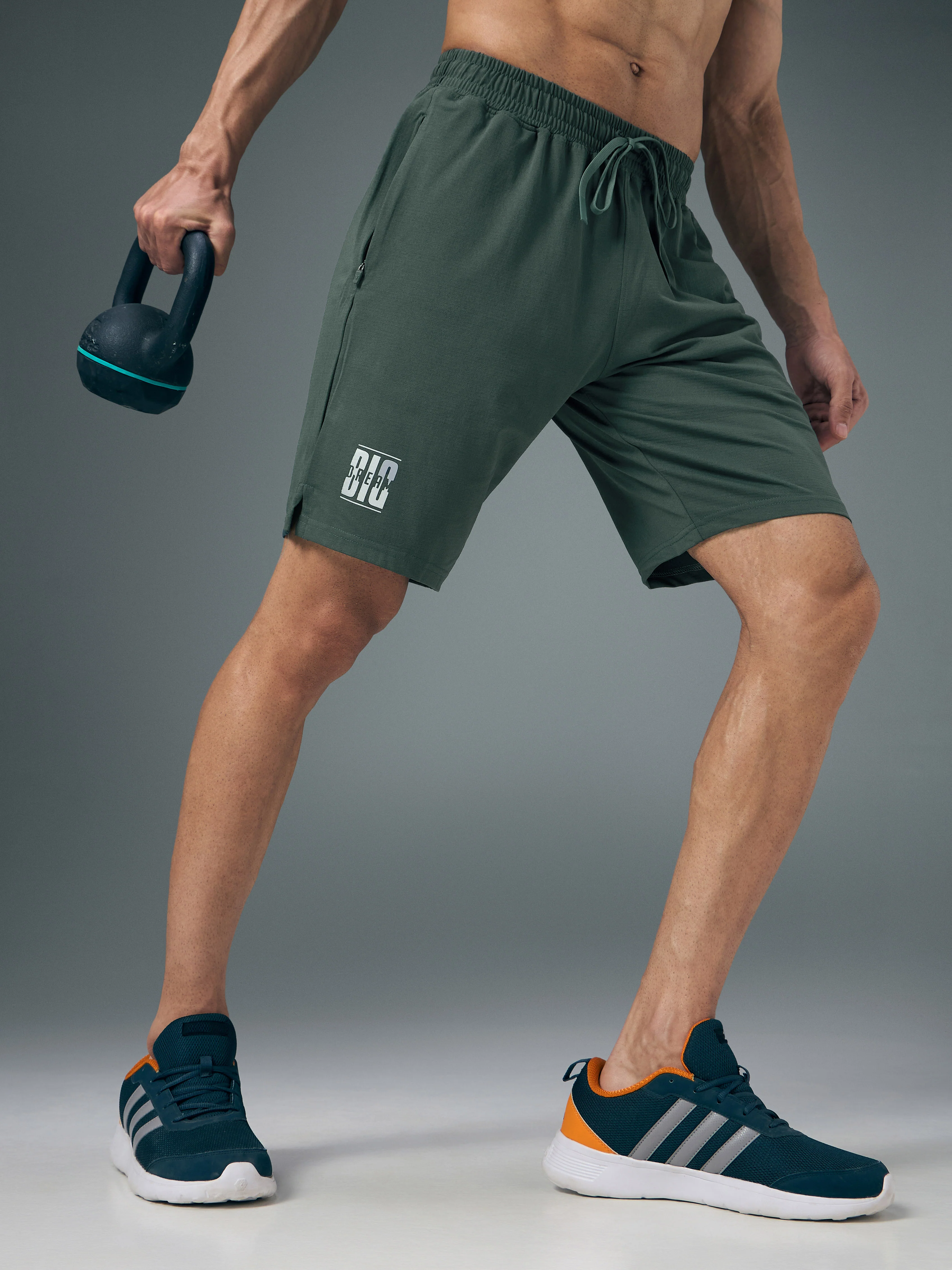 Men Solid Relax Fit Shorts with ELASTO LITE