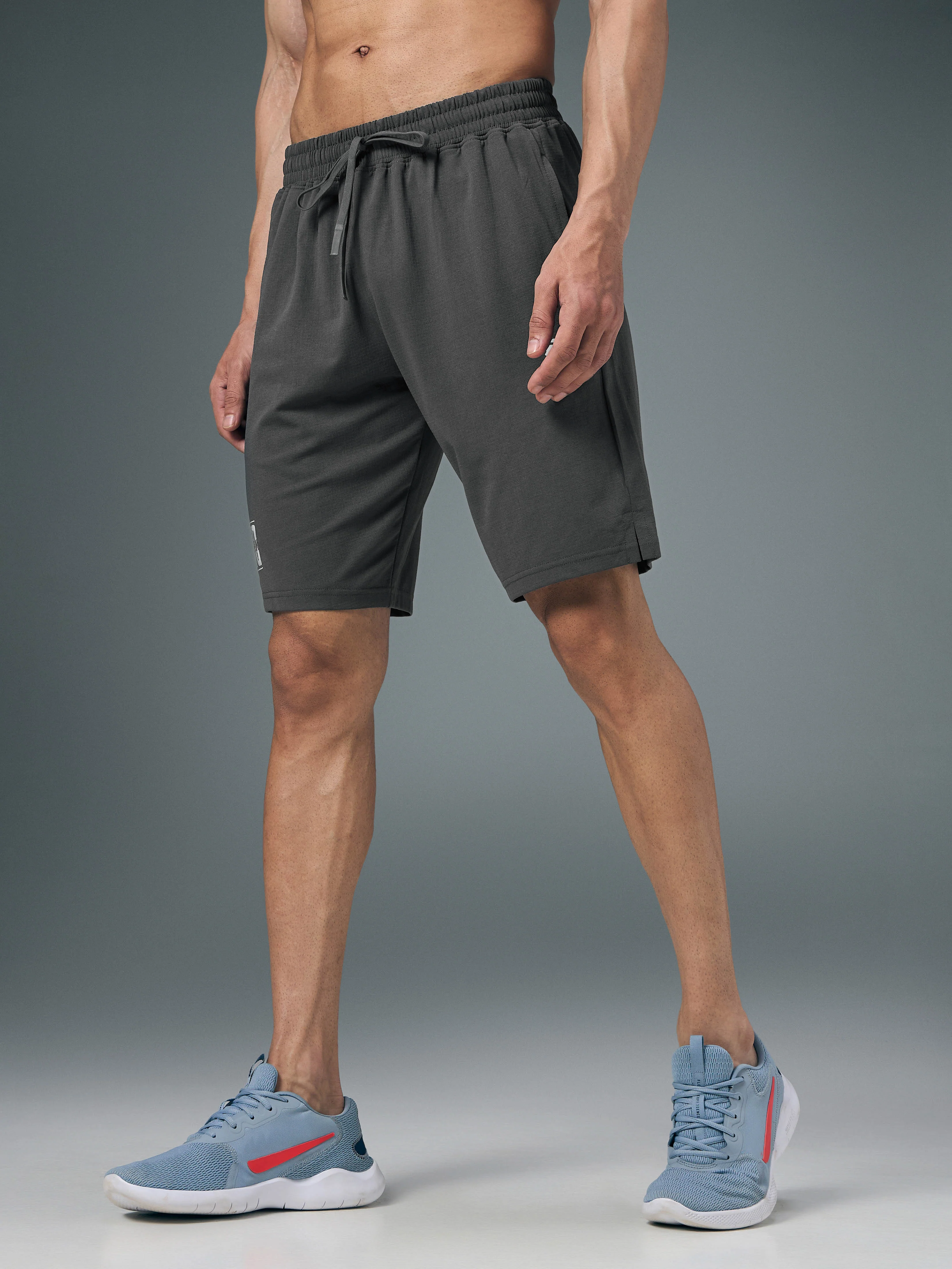Men Solid Relax Fit Shorts with ELASTO LITE - Image 4