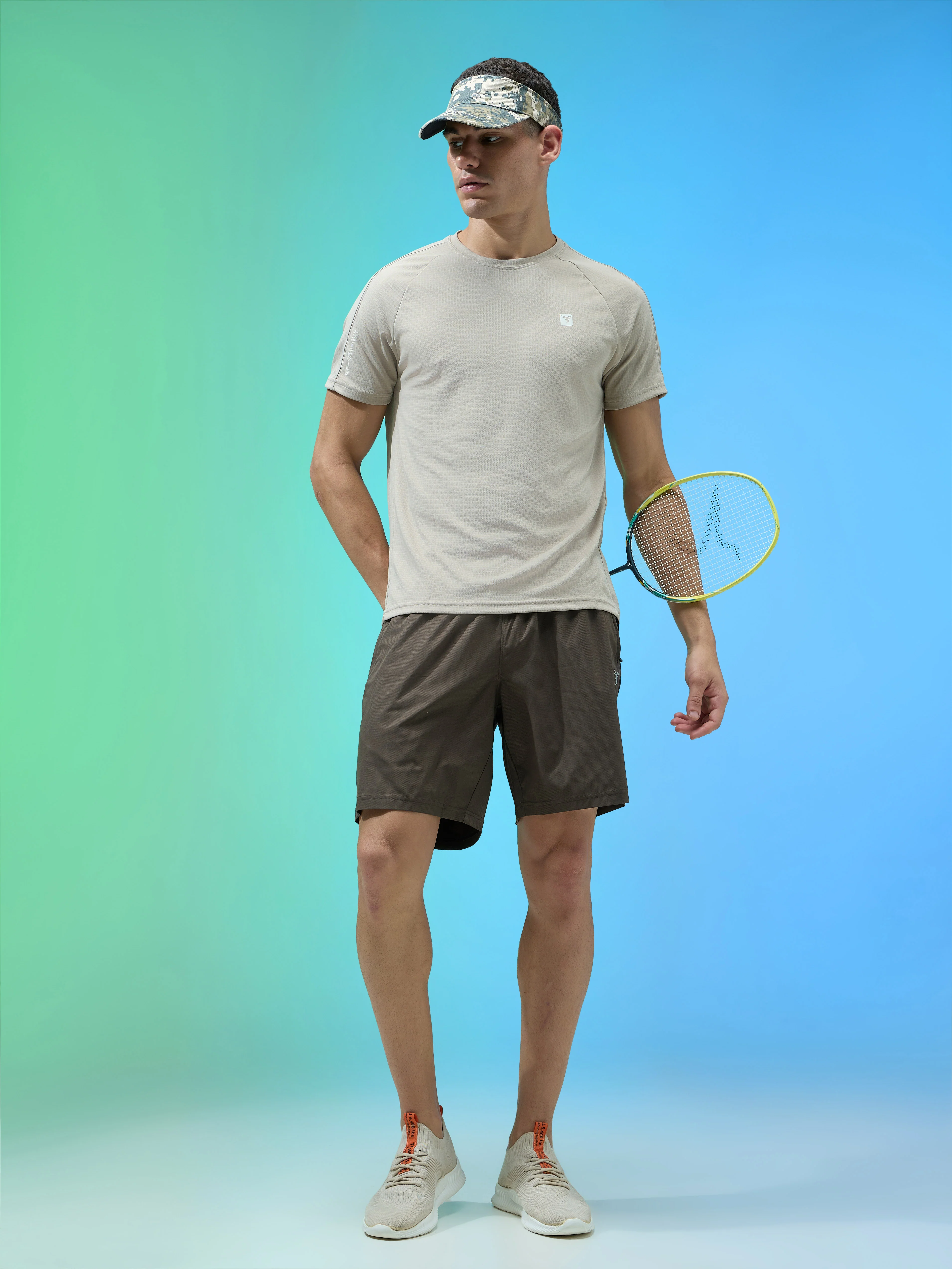 Men Solid Relax Fit Shorts with TECHNOLITE - Image 5