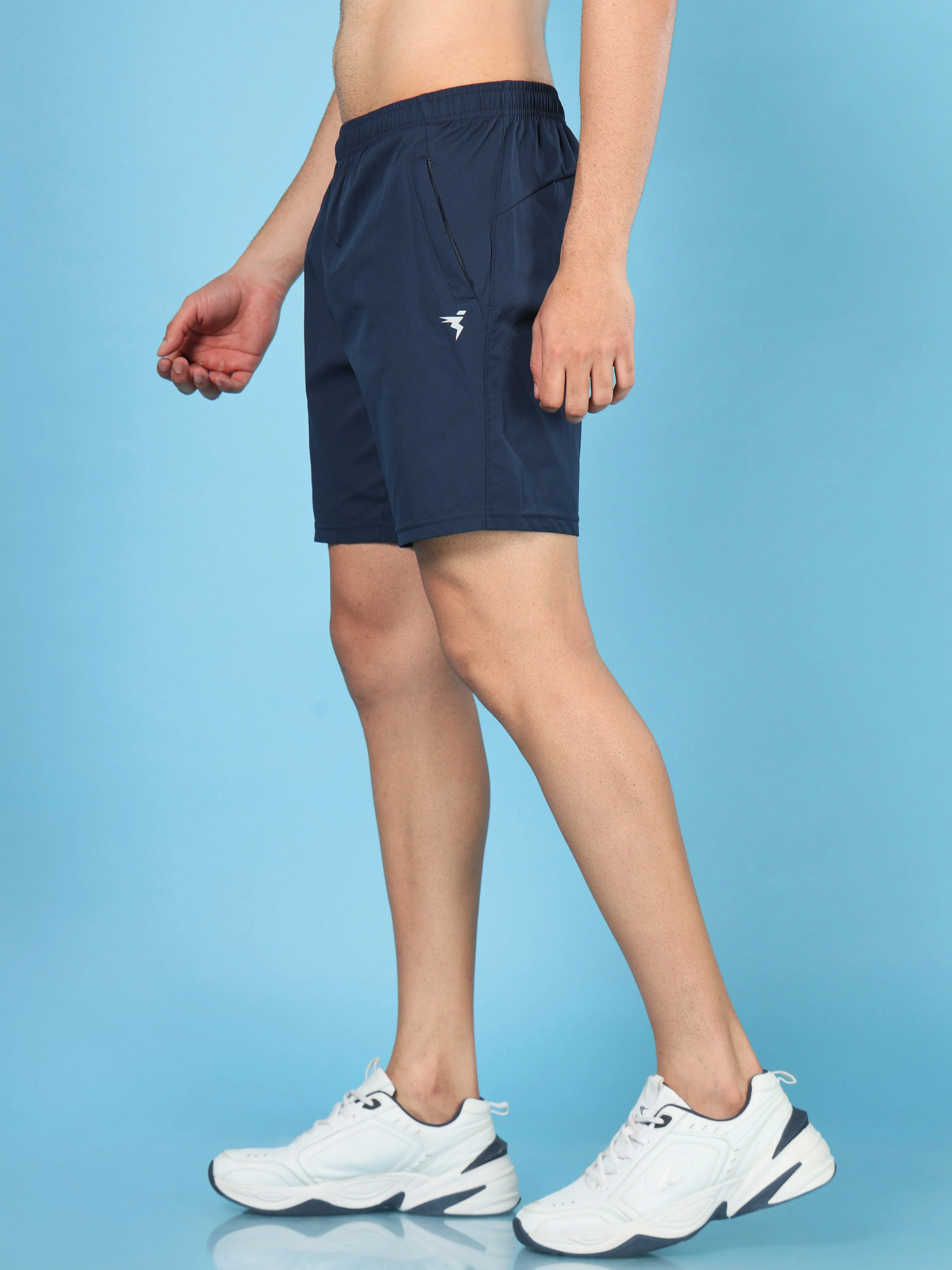 Men Solid Relax Fit Shorts with TECHNOLITE - Image 5