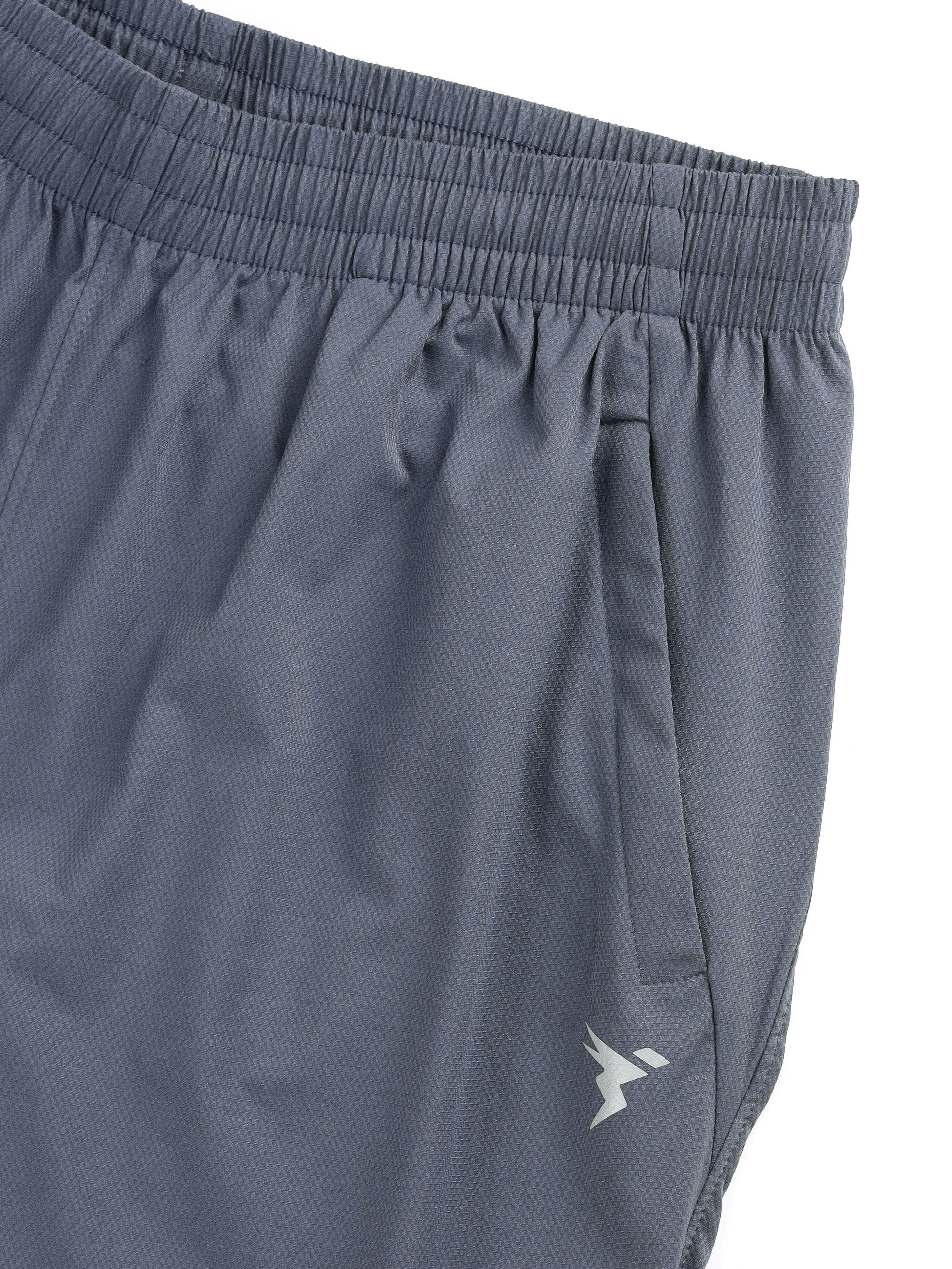 Men Solid Relax Fit Shorts with TECHNOLITE - Image 7
