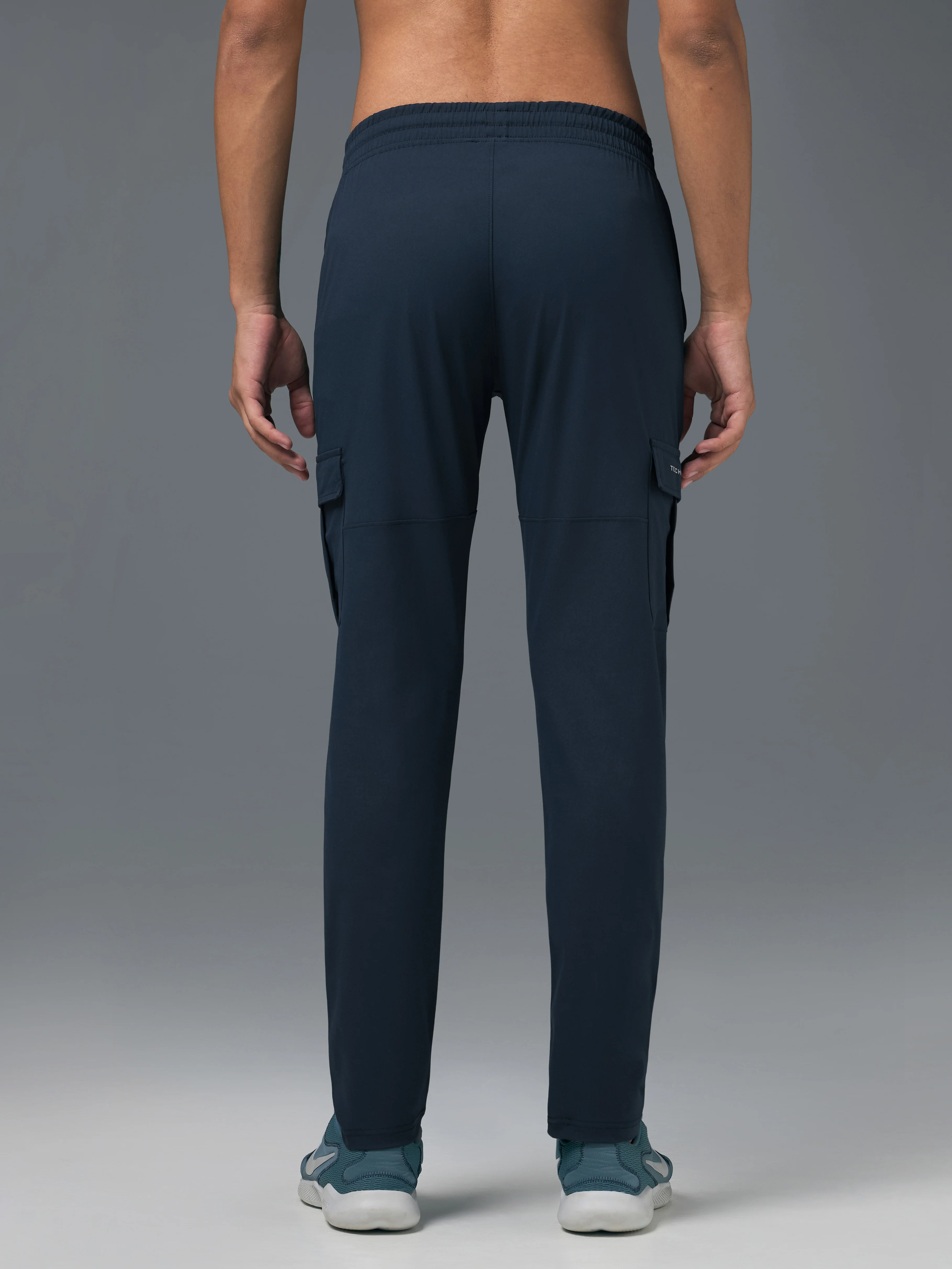 Men Solid Relax Fit Sports Cargo Trackpants with TS FLEXI - Image 3