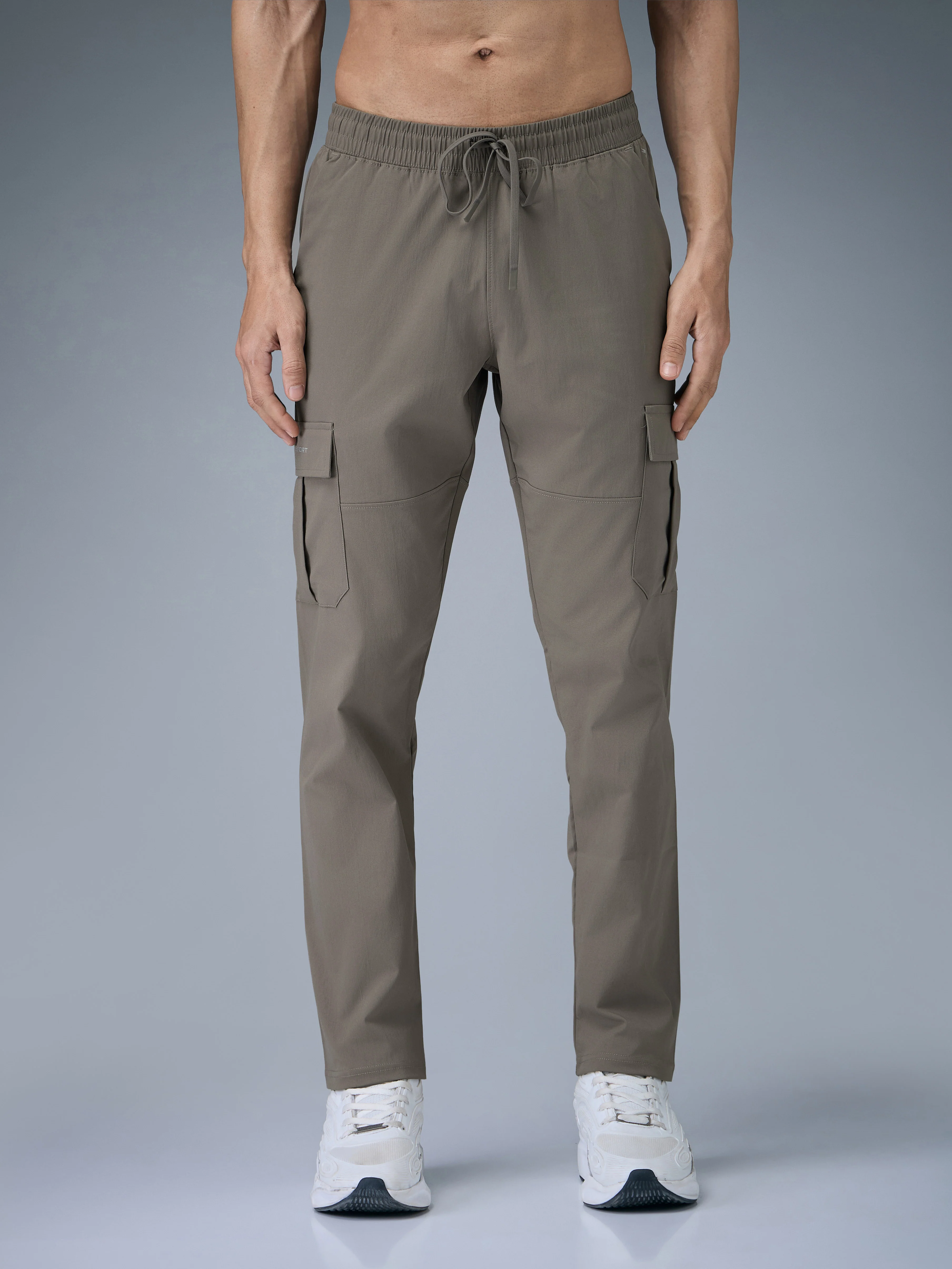 Men Solid Relax Fit Sports Cargo Trackpants with TS FLEXI