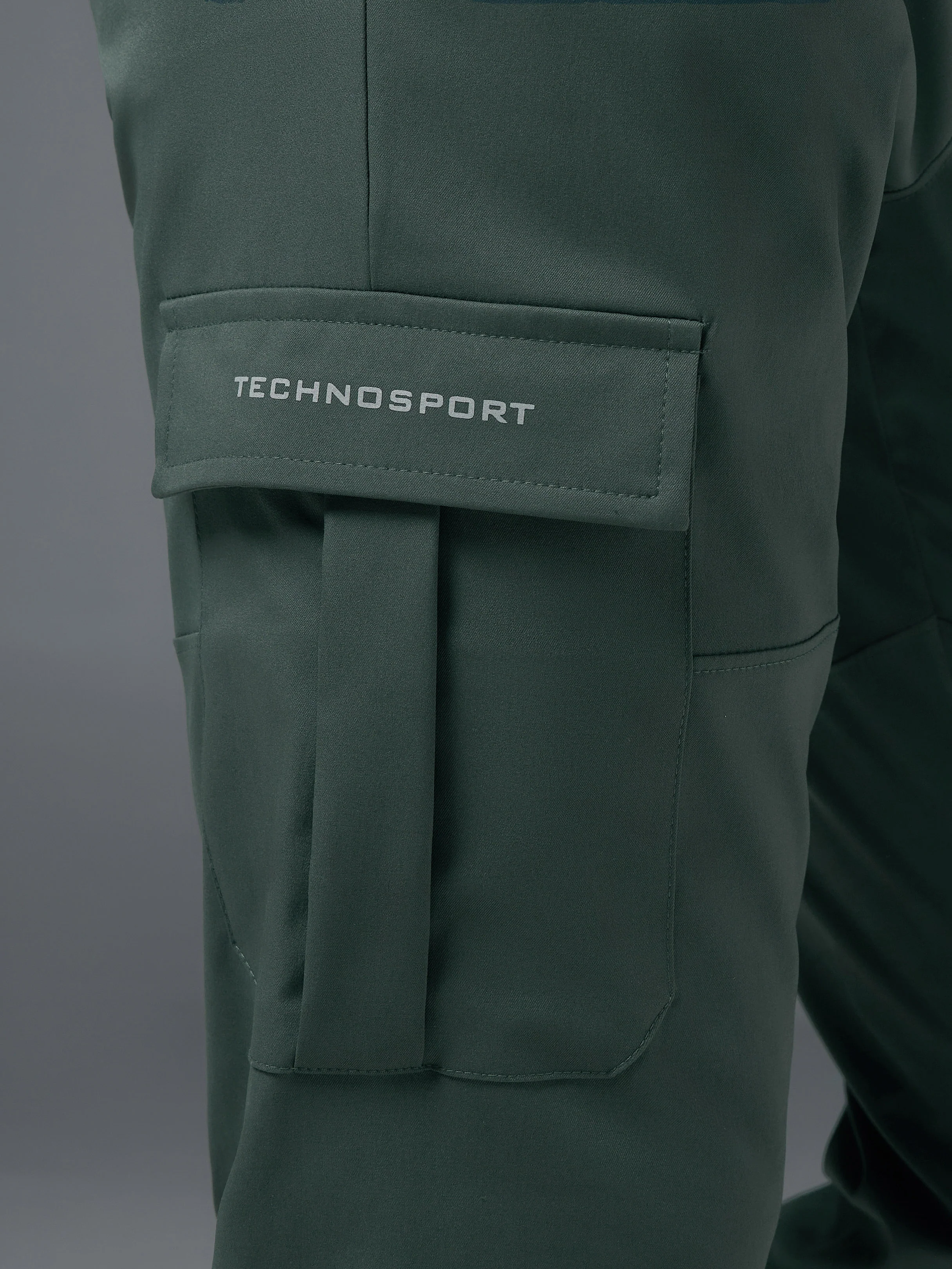 Men Solid Relax Fit Sports Cargo Trackpants with TS FLEXI - Image 7