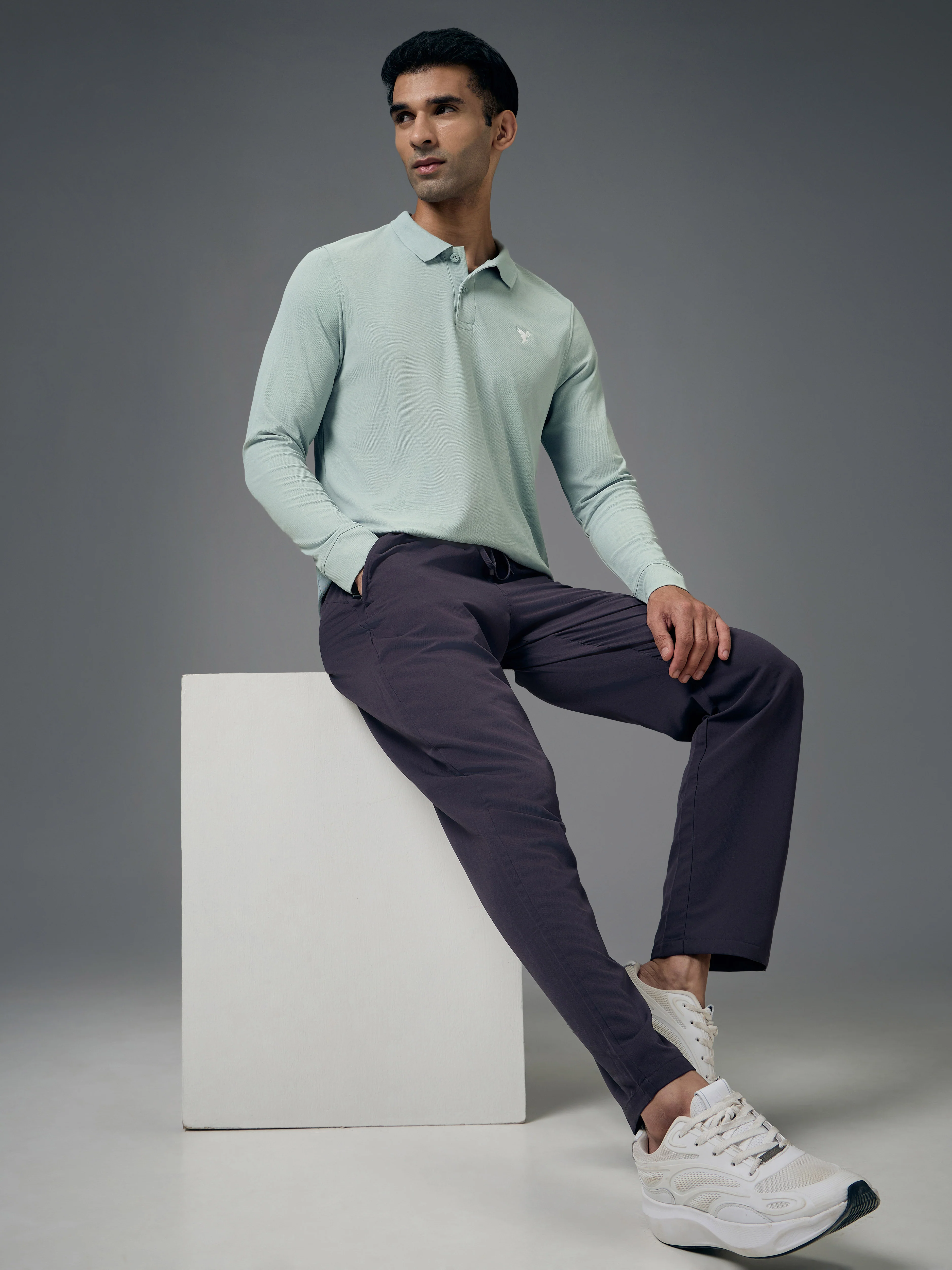 Men Solid Relax Fit Sports Trackpants with TECHNO LITE - Image 5