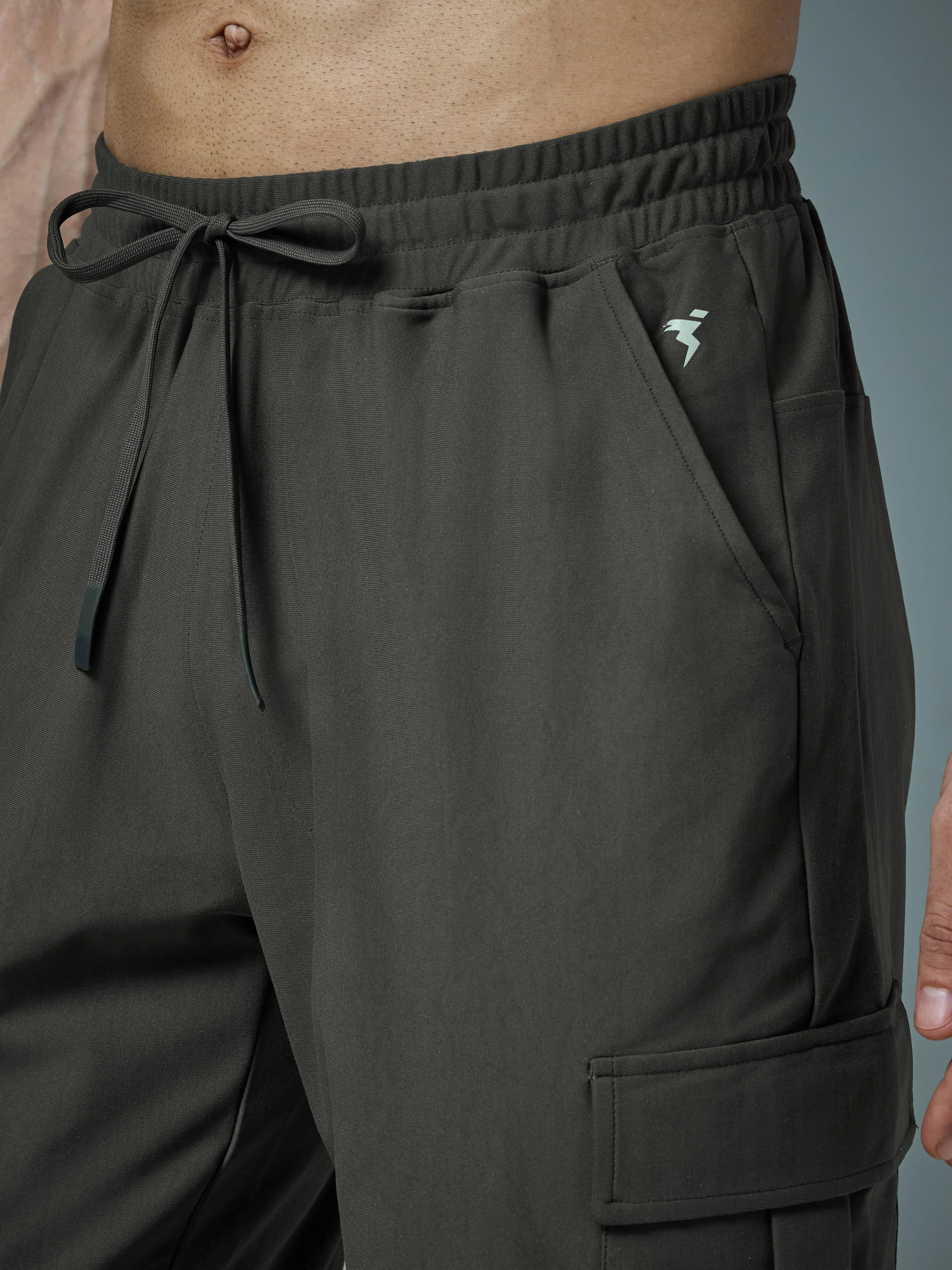Men Solid Slim Fit Cargo Joggers with DURACOOL+ - Image 6