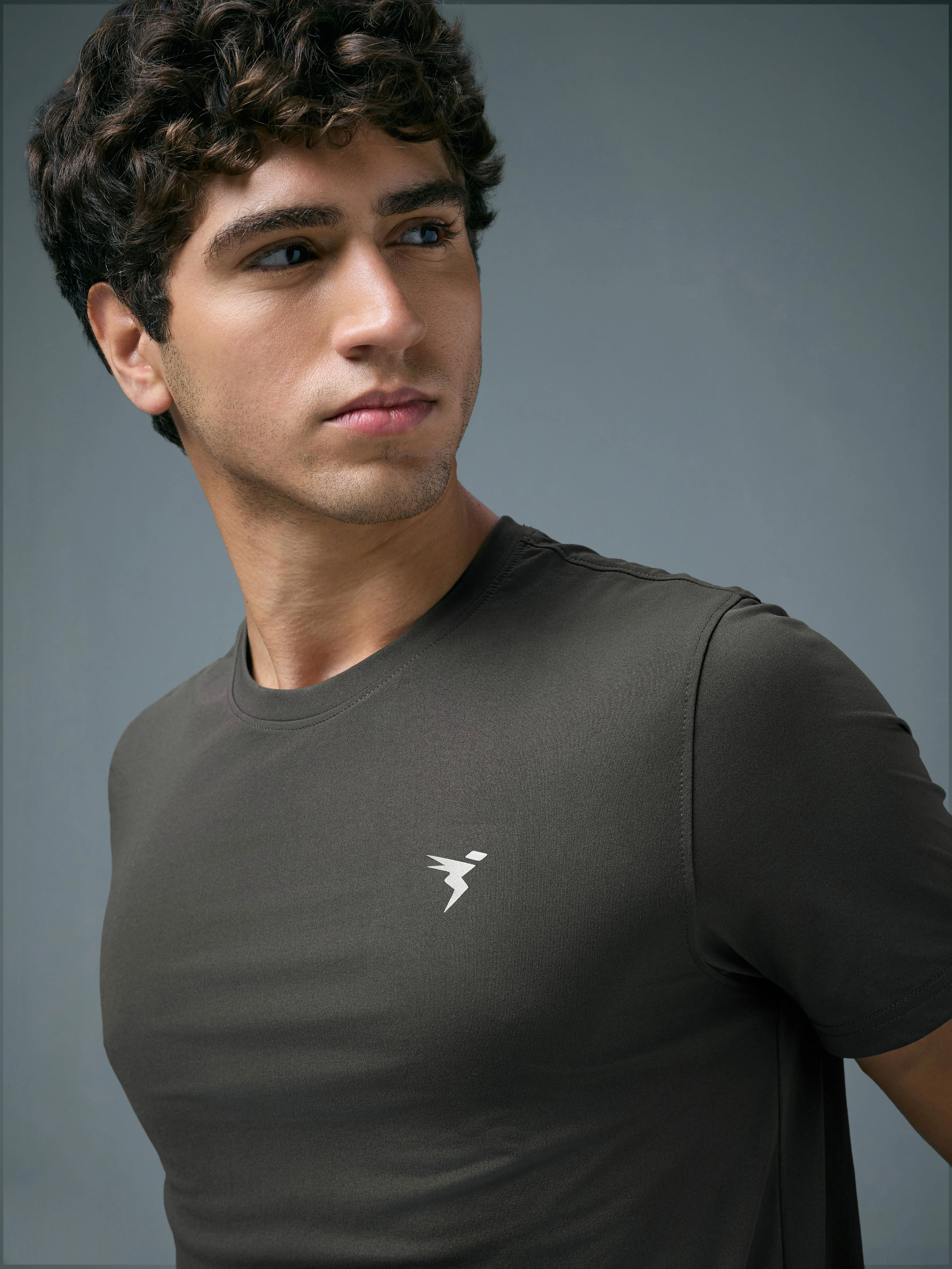 Men Solid Slim Fit Crew Neck T-shirt with COTFLEX - Image 6